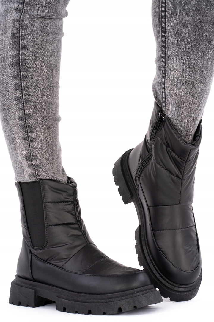 Czarne śniegowce damskie grubo ocieplane z gumką 39