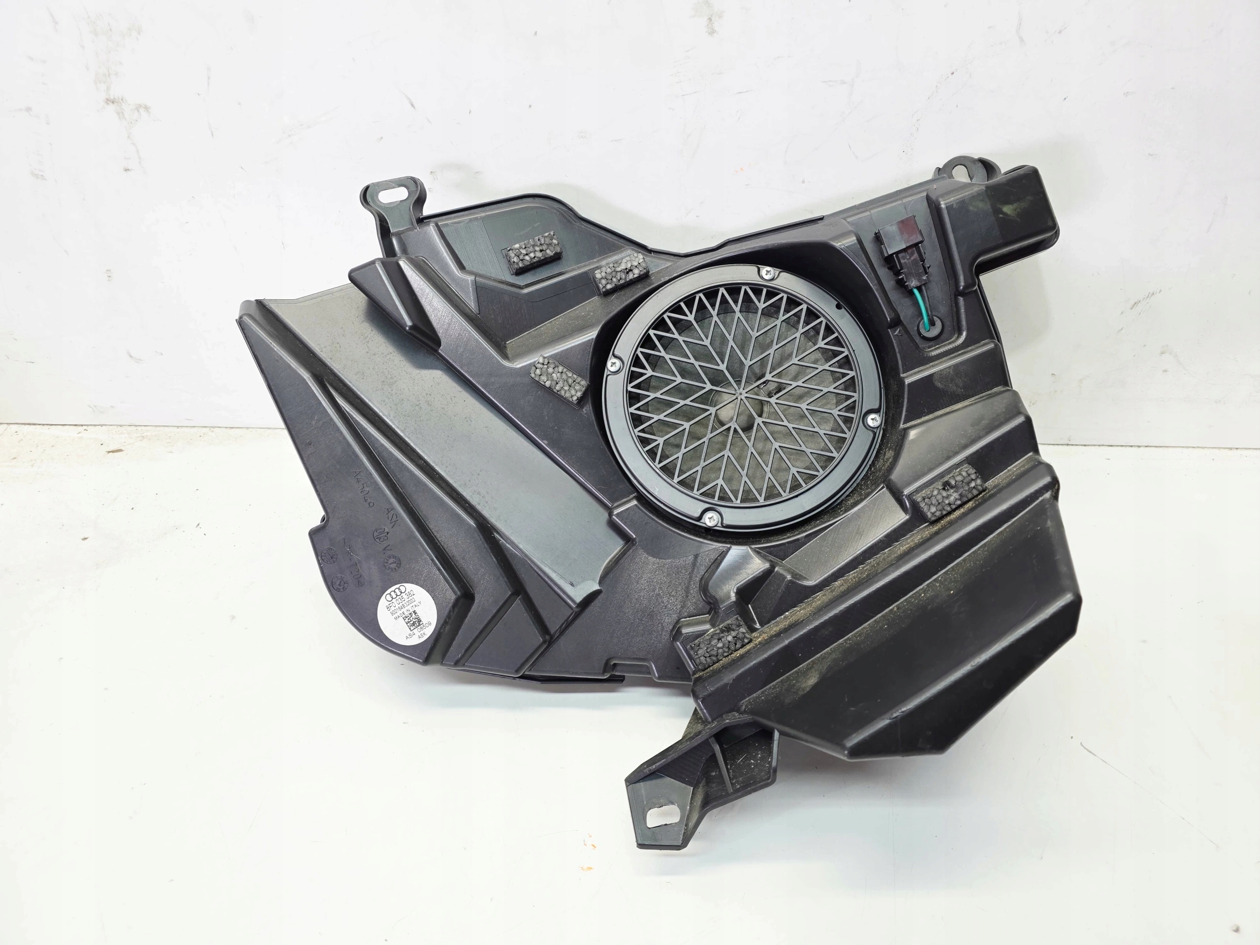 speaker SUBWOOFER subwoofer AUDI A5 8F CABRIO 8F0035382