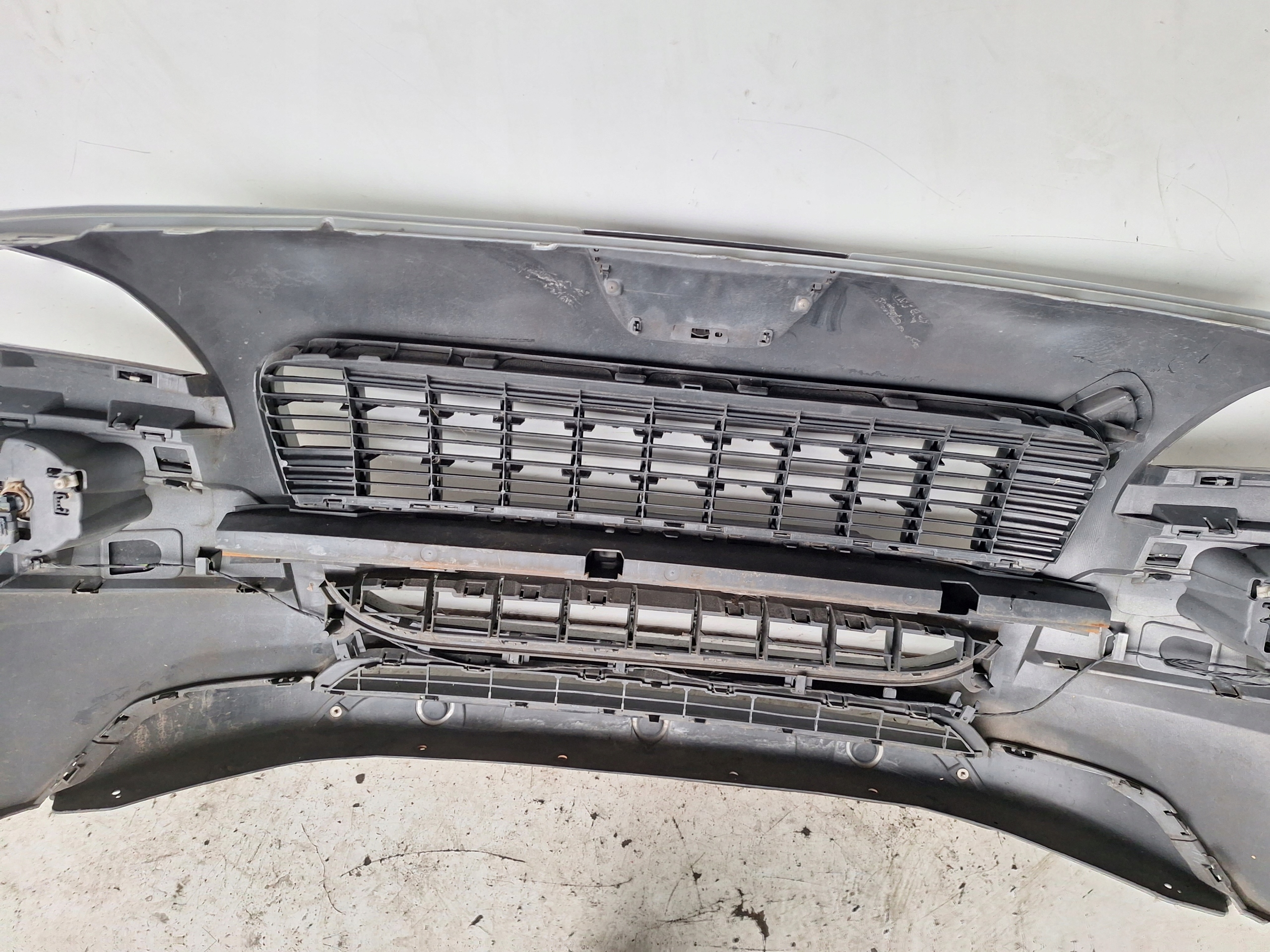 PEUGEOT 3008 T84 08-13 Stoßstange