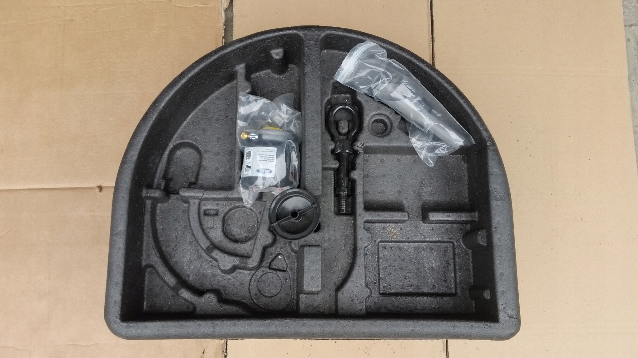 FIESTA MK7 MK8 ZESTAW KOLA ZAPASOWEGO STYROPIAN