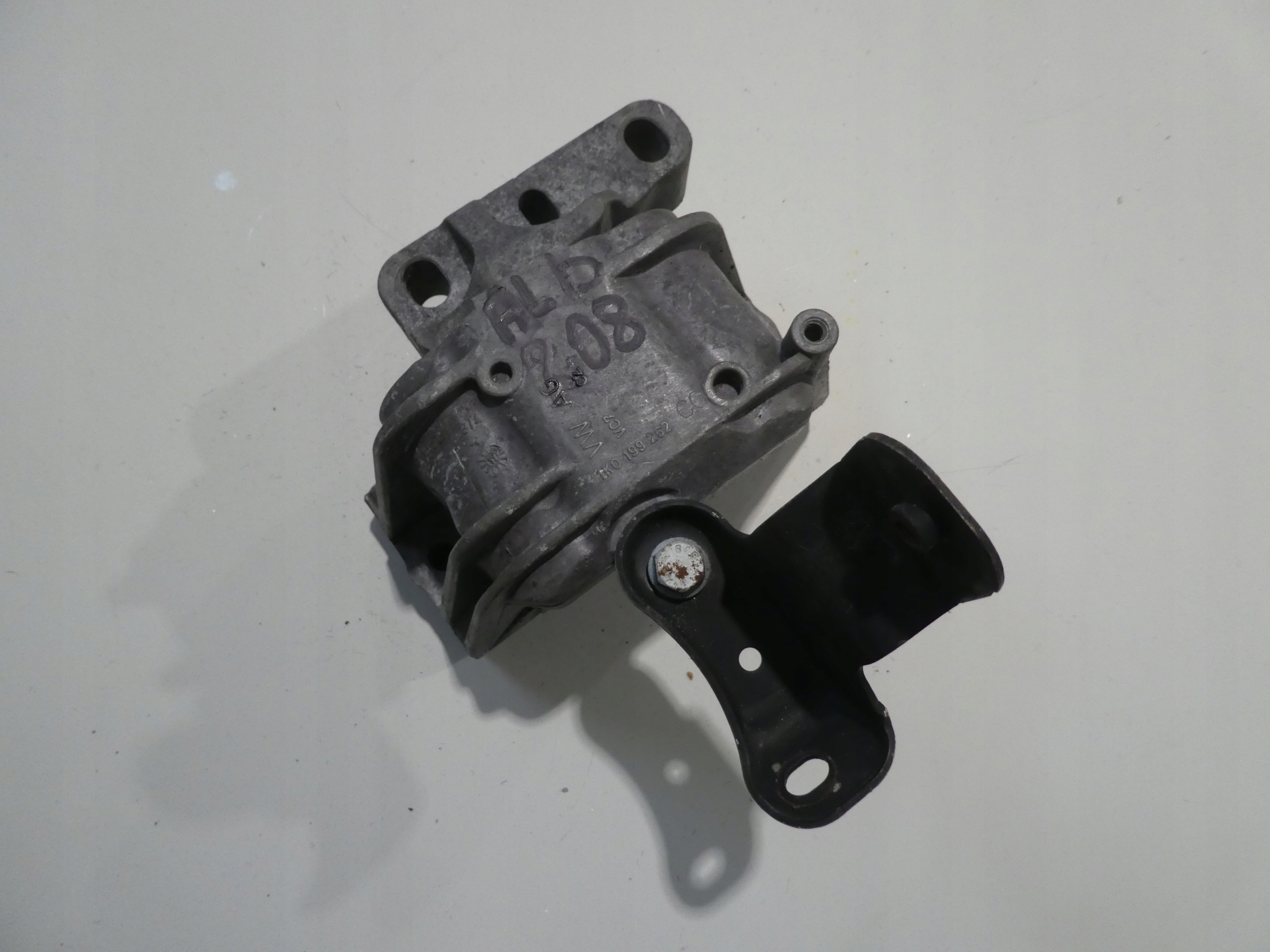 VW AUDI SEAT SKODA Airbag Support 1K0199262CG