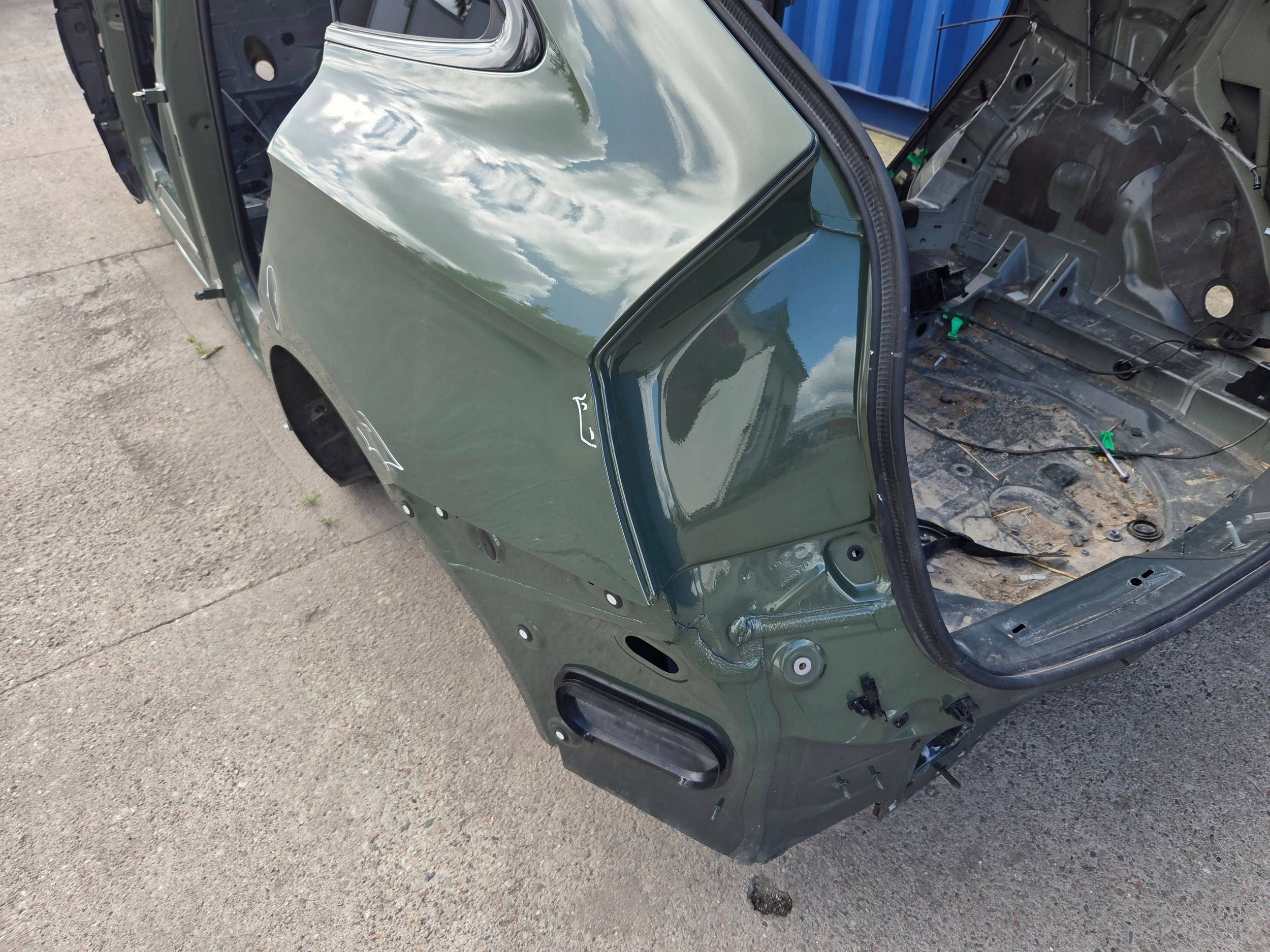 Audi Q80A Sportback FY quarter rear left