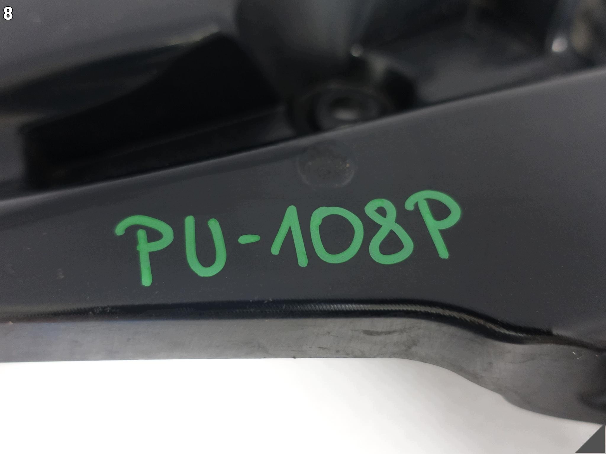 MERCEDES E-class S214 KOMBI T-MODELL 23- support bracket W bumper left rear part