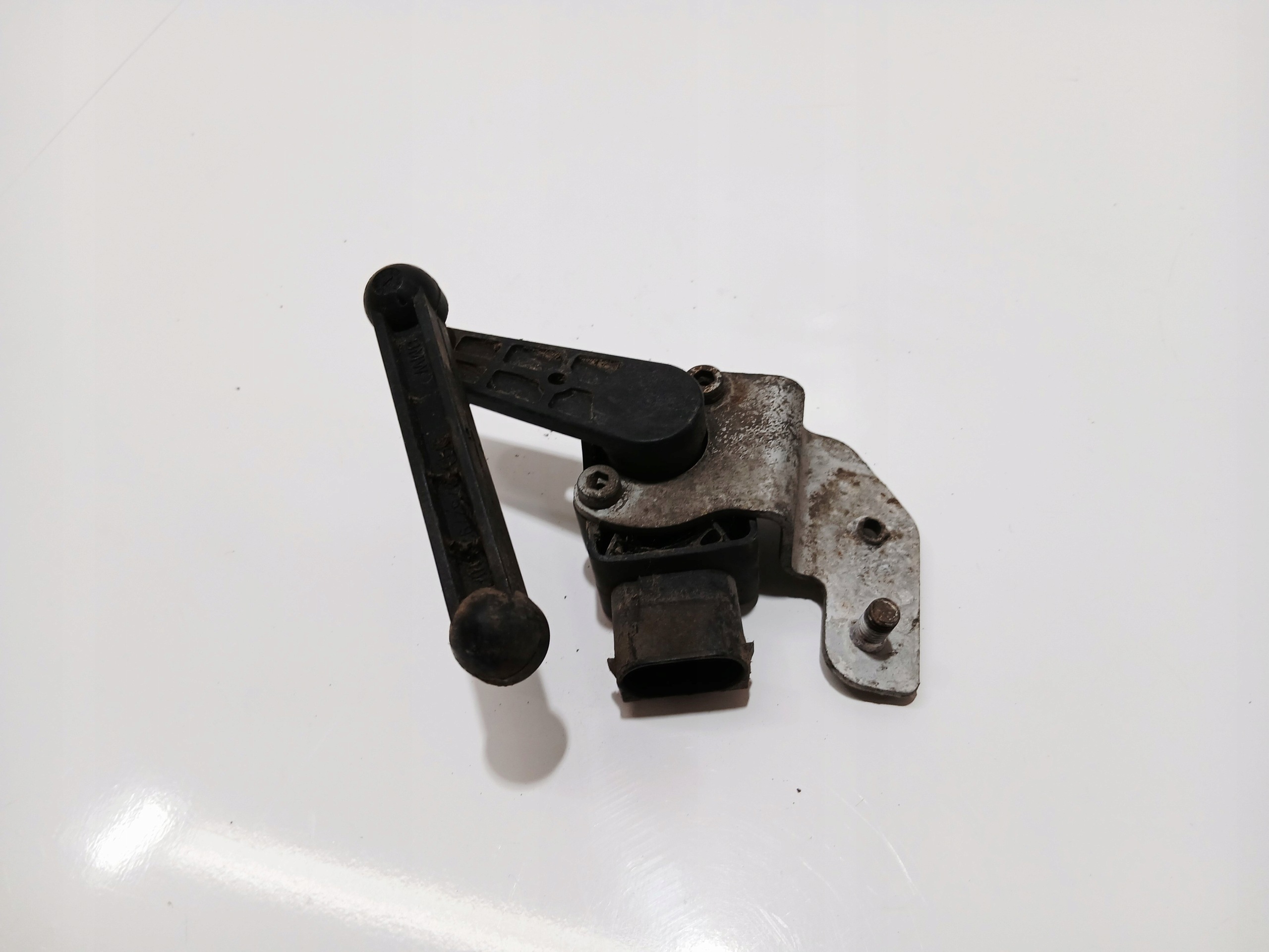 sensor leuchtweitenregulierung leuchten rechts heck BMW E61 6763737 (0001344)