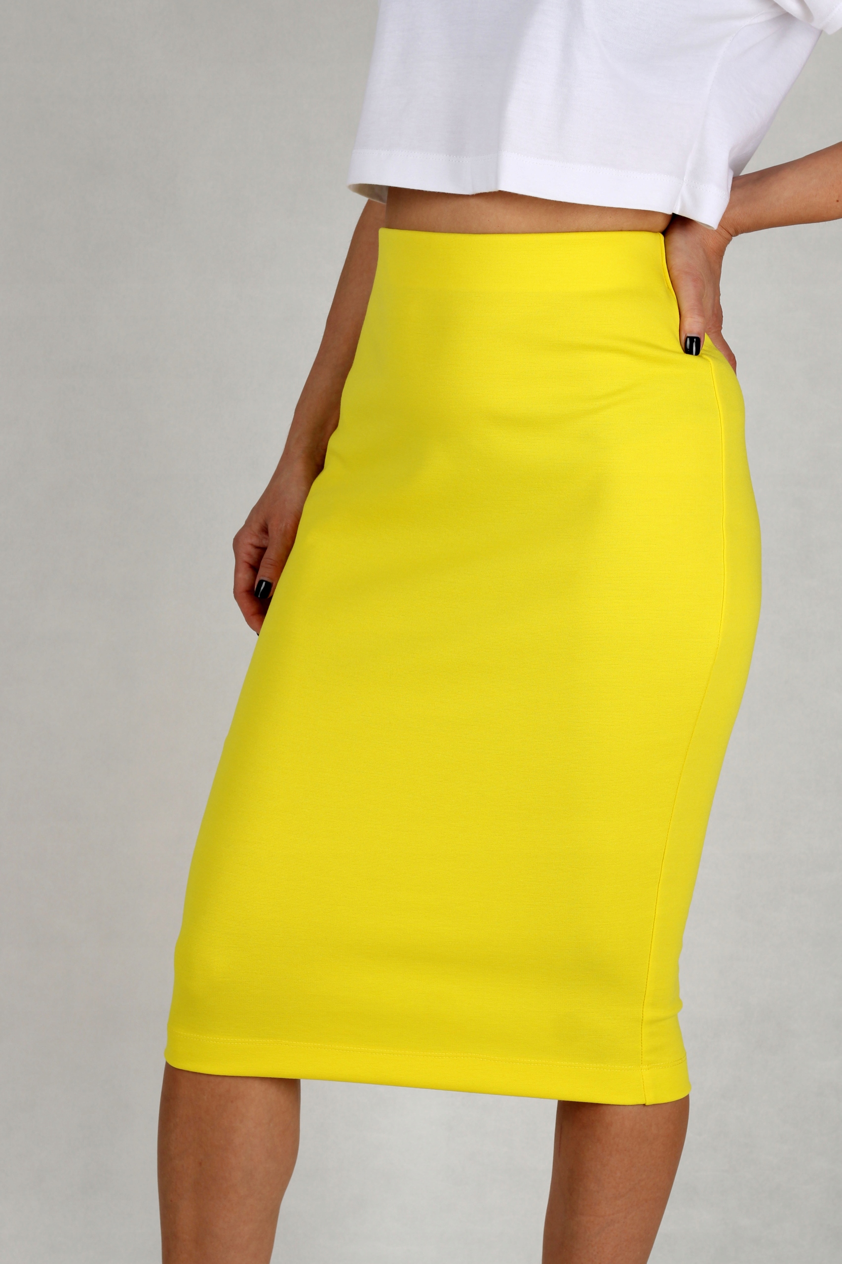 M TUBA ŻÓŁTA spódnica dopasowana midi ołówkowa dzianinowa obcisła 38 Wzór dominujący bez wzoru