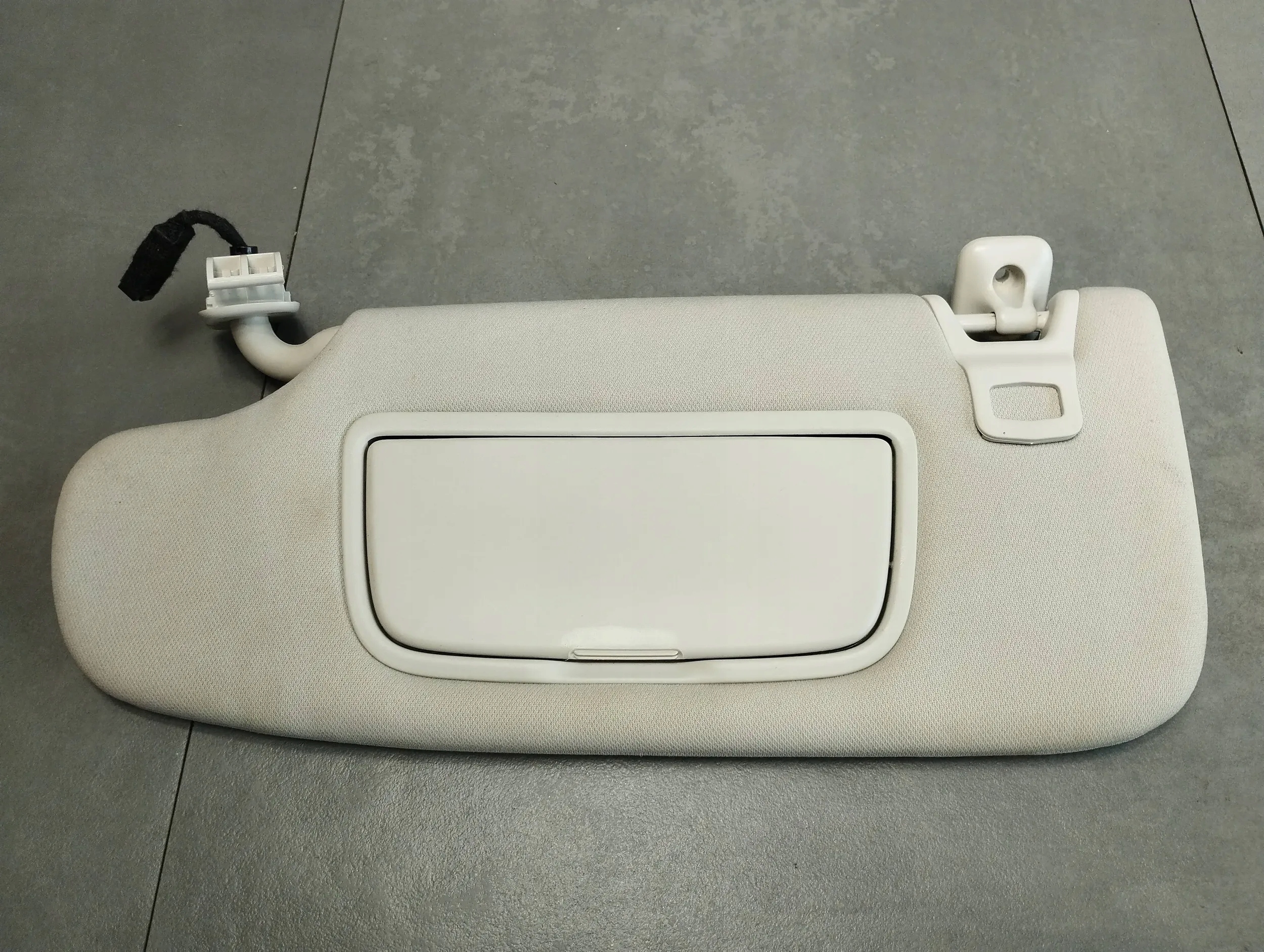 Ford Mondeo MK5 OSŁONA PRZECIWSŁONECZNA LEWA