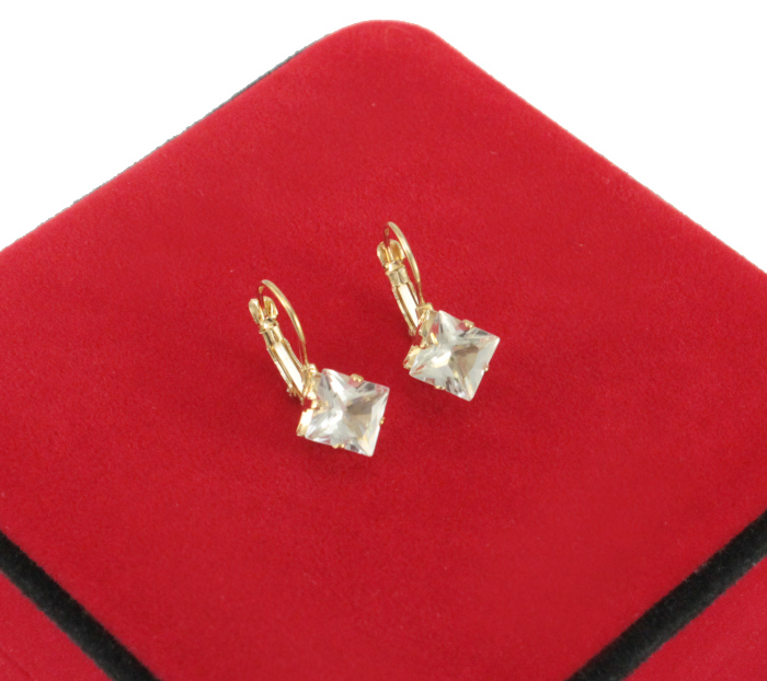 

Kolczyki Złote Na Biglu Białe Kryształki