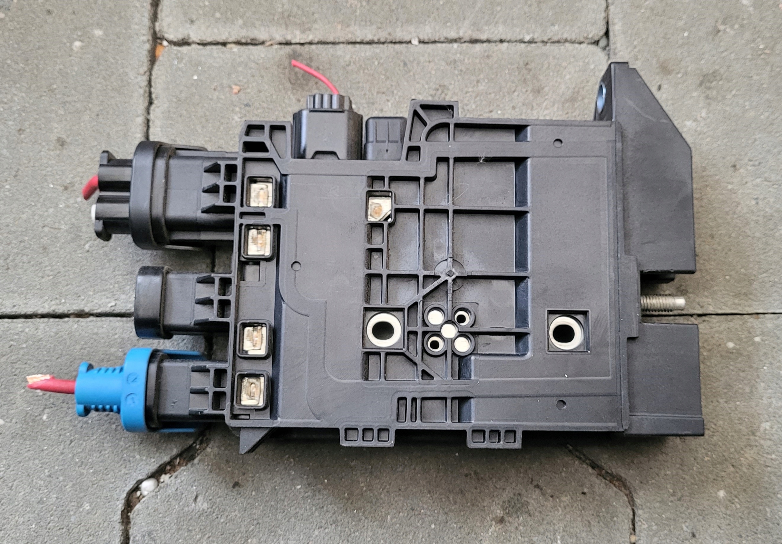 TRAFIC III VIVARO B 14^ МОДУЛЬ BCM 8200798585R