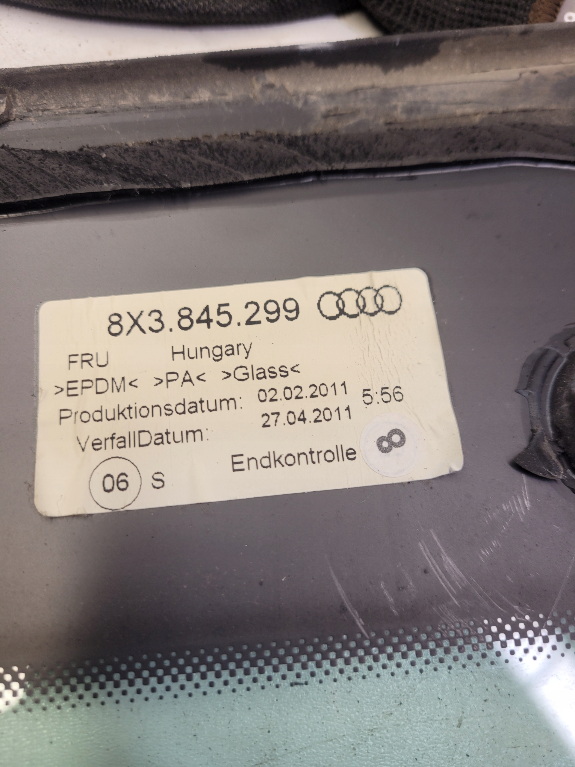 window bodywork AUDI A1 8X3 3-door left rear part 2011R original !!!