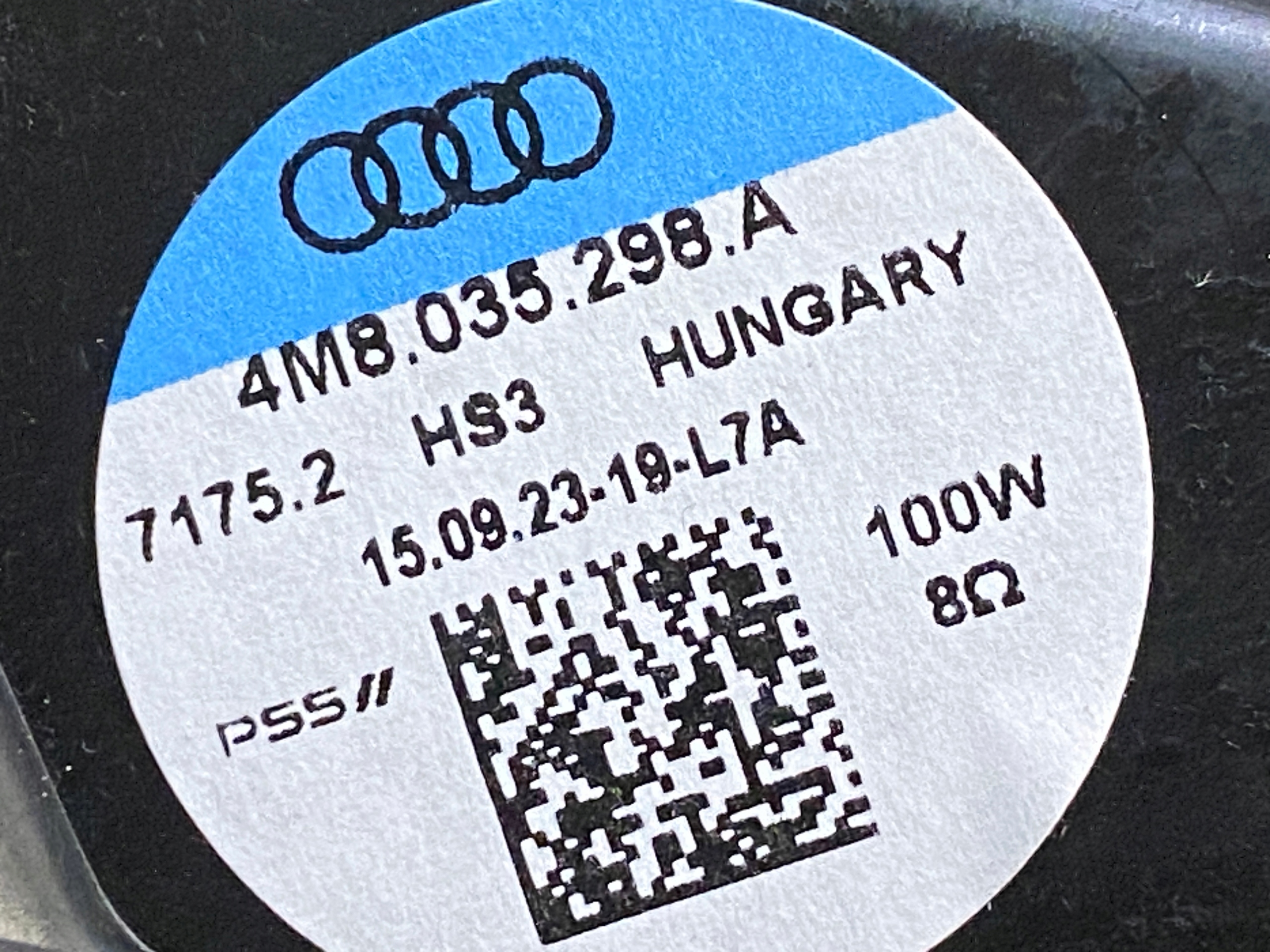 AUDI Q8 4M8 speaker amplifier bang OLUFSEN 8Y0035465A