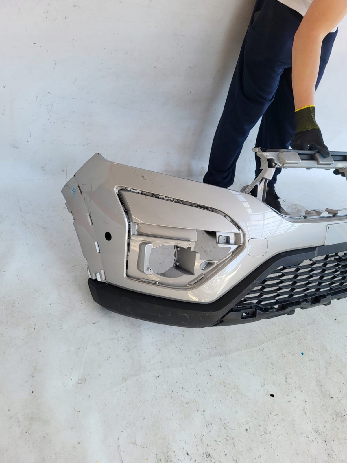 DACIA SANDERO III 3 STEPWAY 20-> bumper front front PDC 620228861R