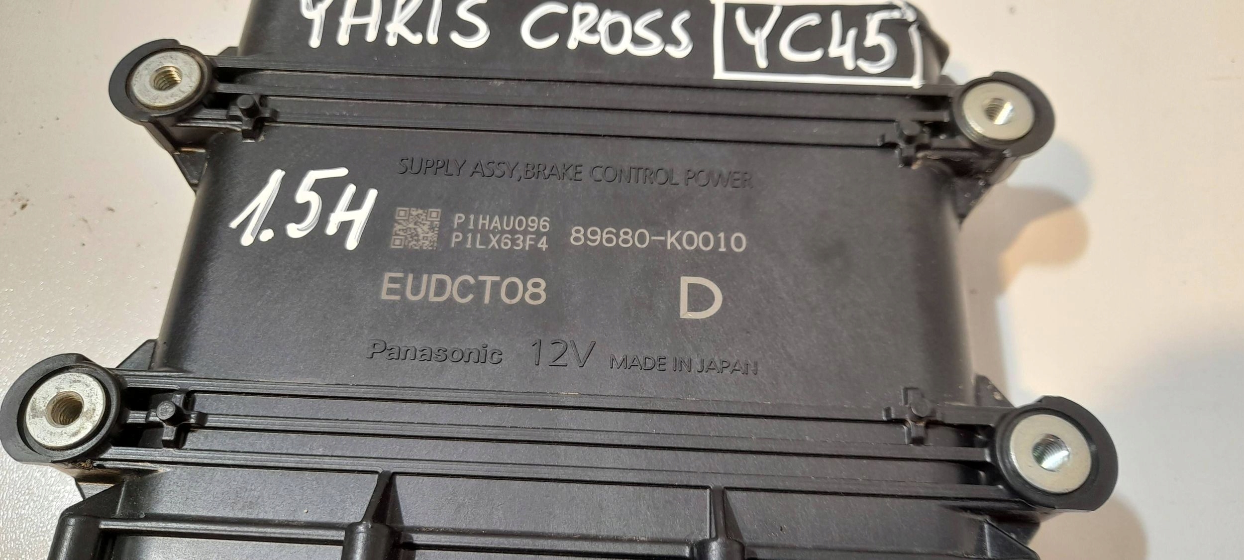 Toyota Yaris Cross module / control unit brakes 89680K0010 (YC45)