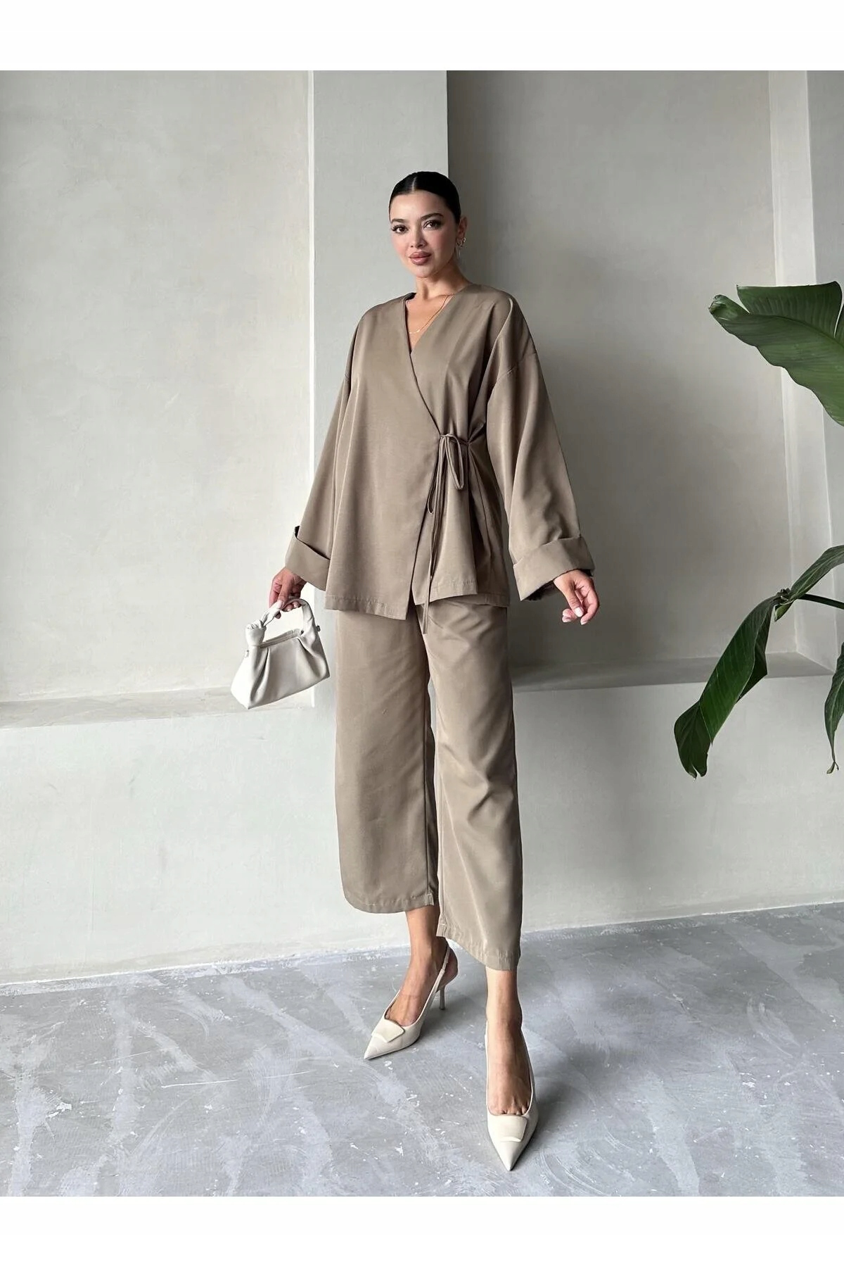 Dámský Béžový Volný Komplet Kimono S Vázáním 100% Polyester L 5GA
