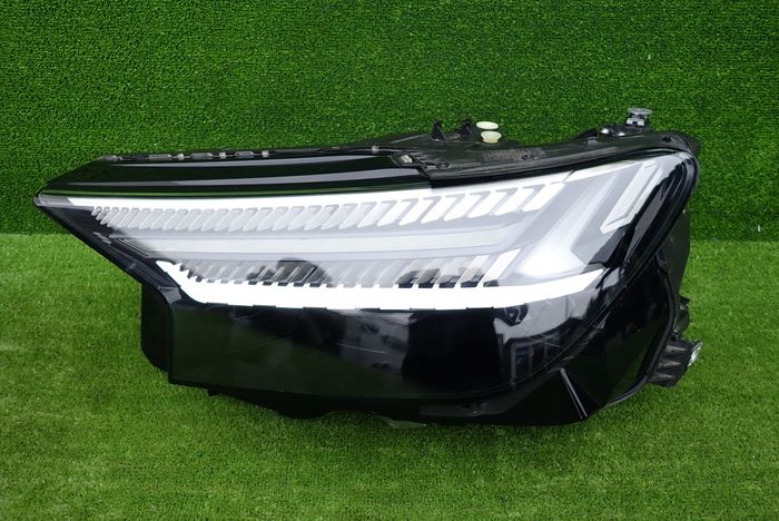 AUDI Q4 E-TRON MATRIX LED 21- reflektor links Licht links