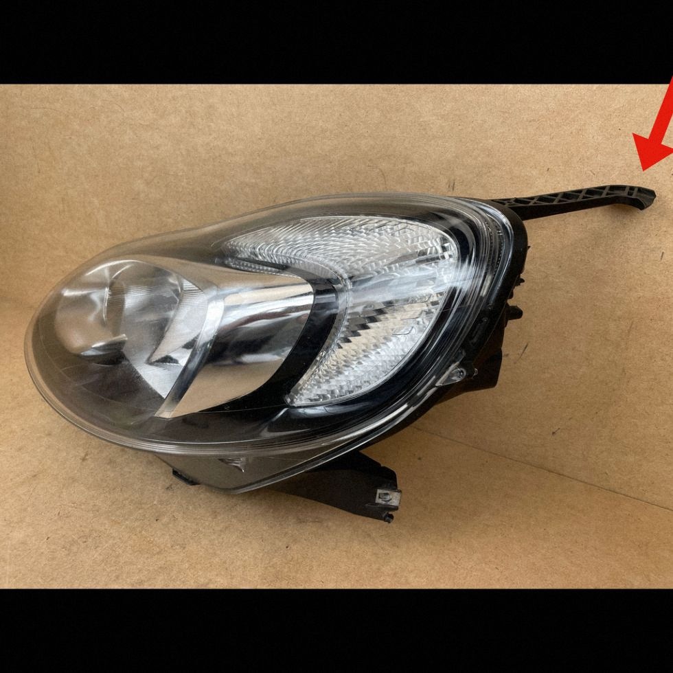 REFLEKTOR light front left left fog light OPEL ADAM M13 2012-2019 39015502
