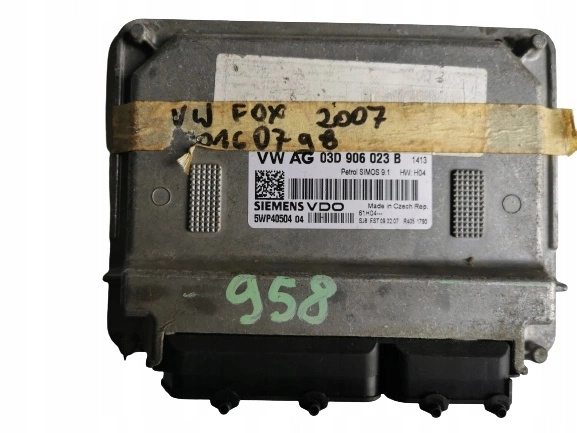 VW FOX 1.2B 5WP4050404 03D906023B Computer ECU