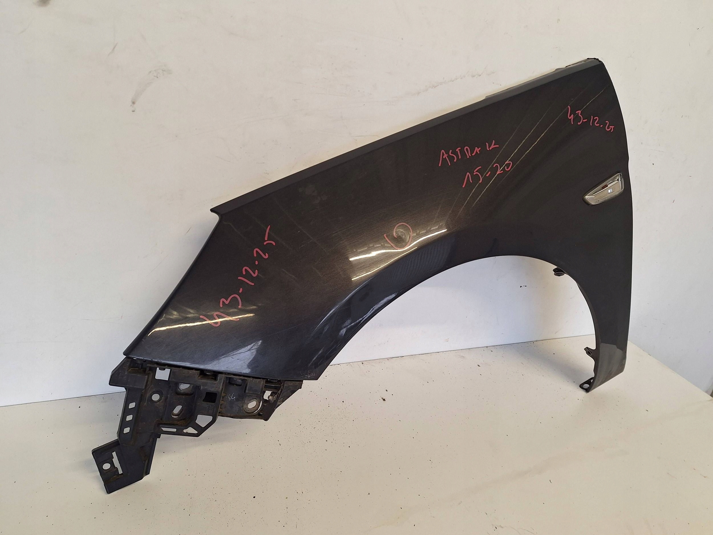 OPEL ASTRA K 15-19 fender left