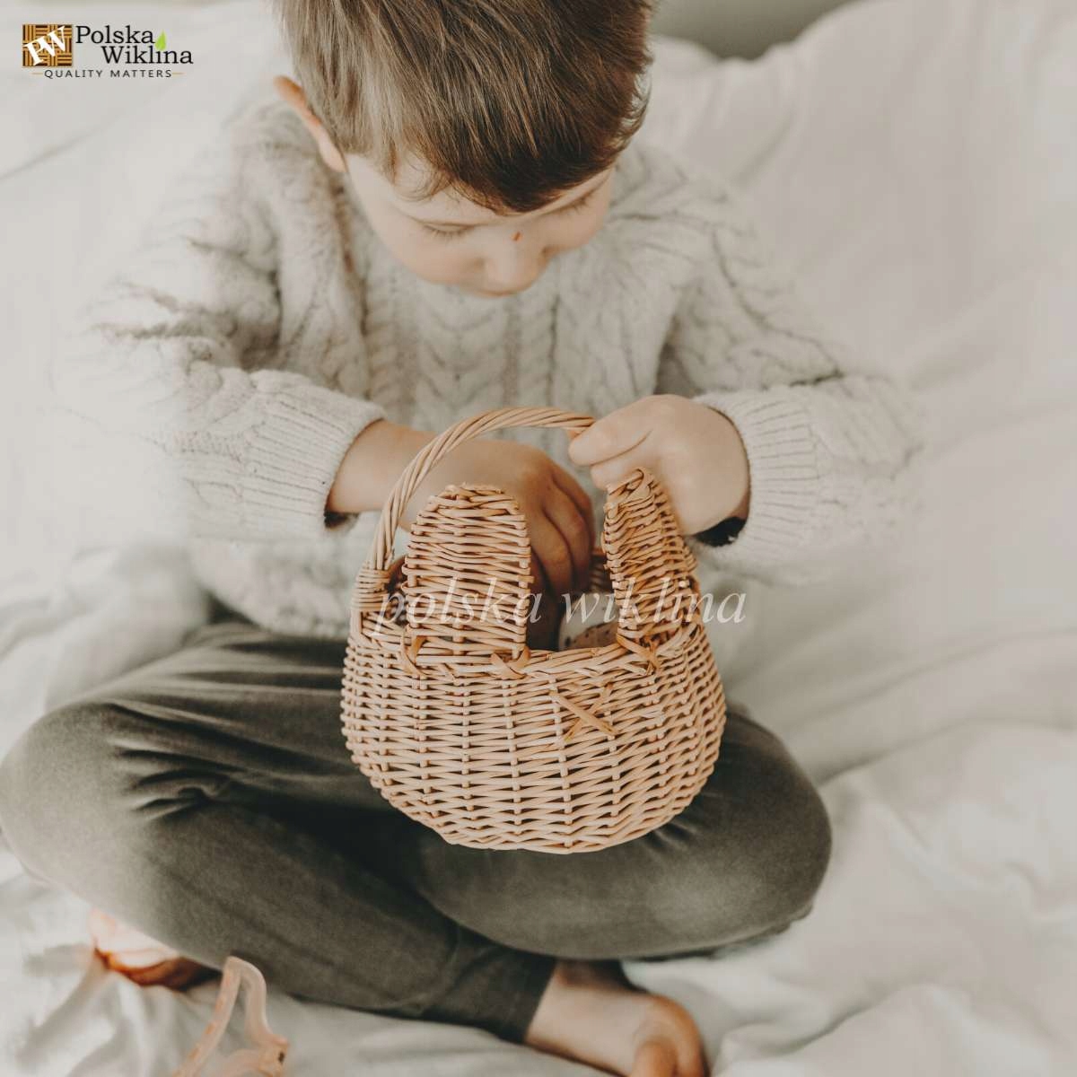 KOSZYK WIELKANOCNY MIŚ KOSZ WIKLINOWY Z USZAMI DO ŚWIĘCENIA 15 CM NATURAL Kolor dominujący inny