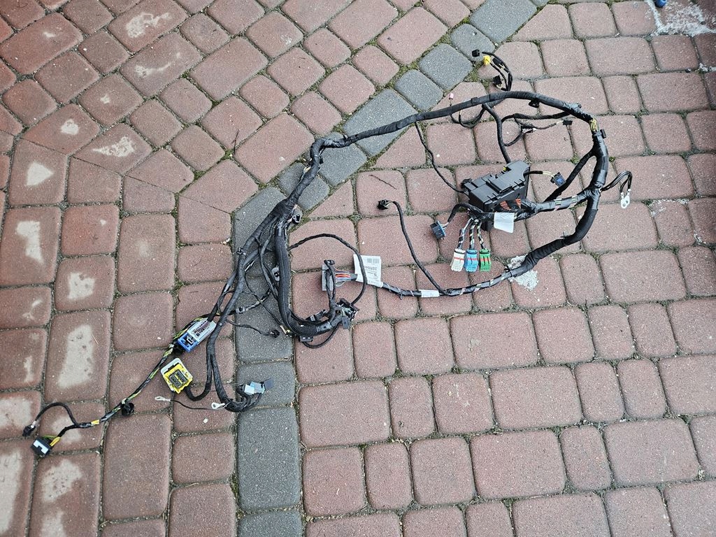 Câblage Câblage du tableau de bord Console Interne Opel ADAM 13356903 30RD4N