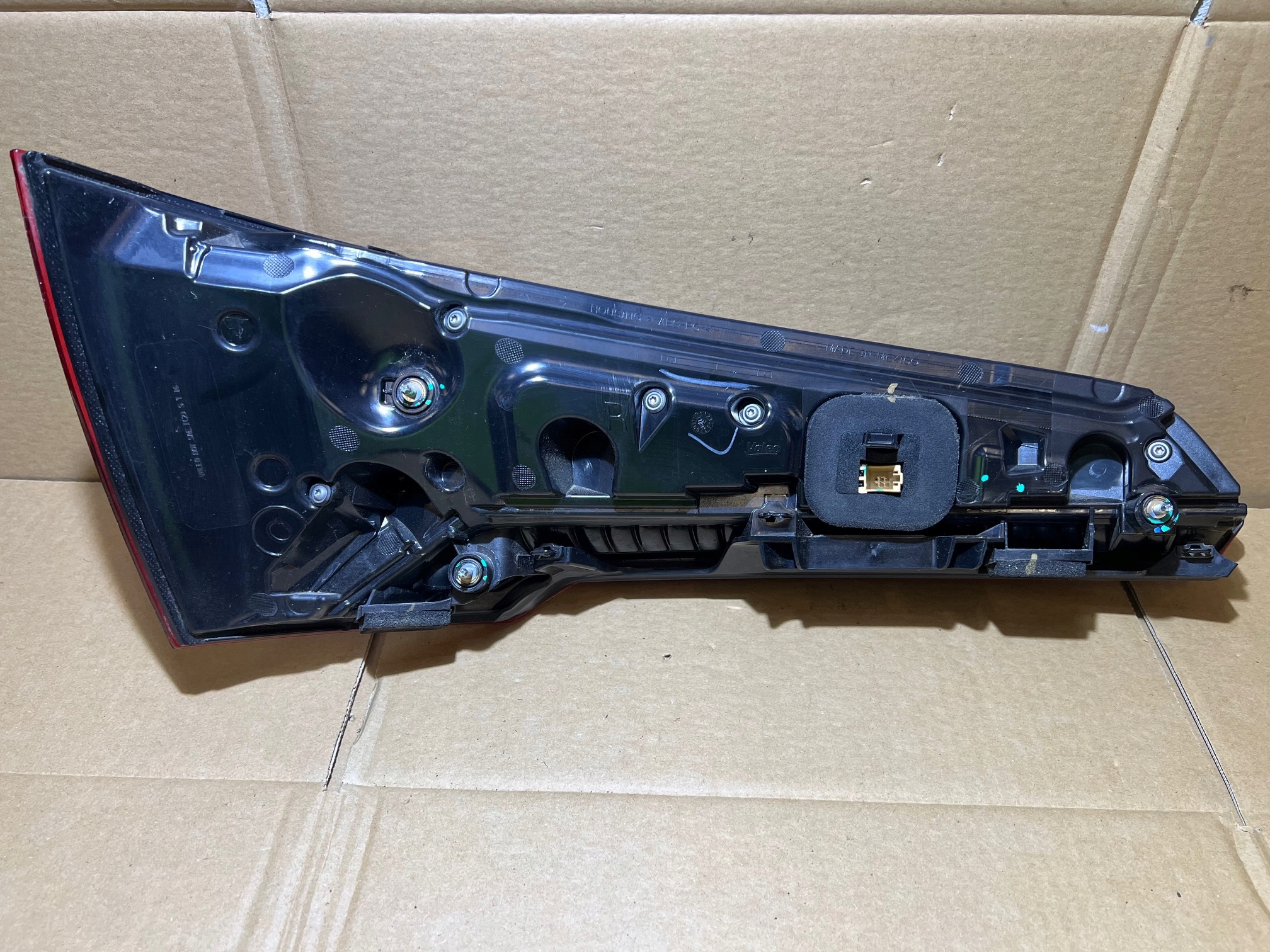 AUDI Q5 II 80A FY light LED right rear right rear part USA
