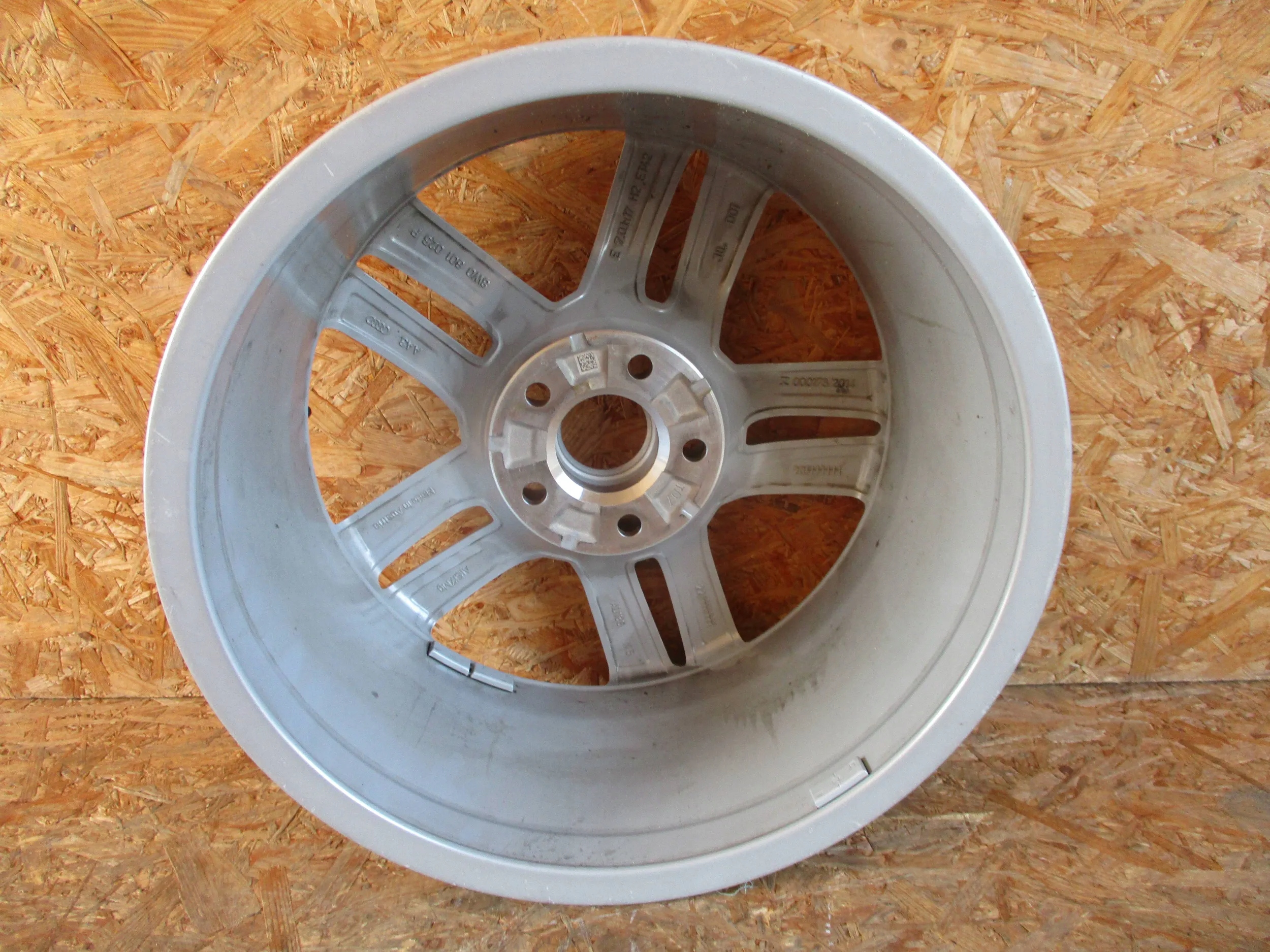 disc aluminium AUDI A4 B9 7Jx17 ET42 5x112