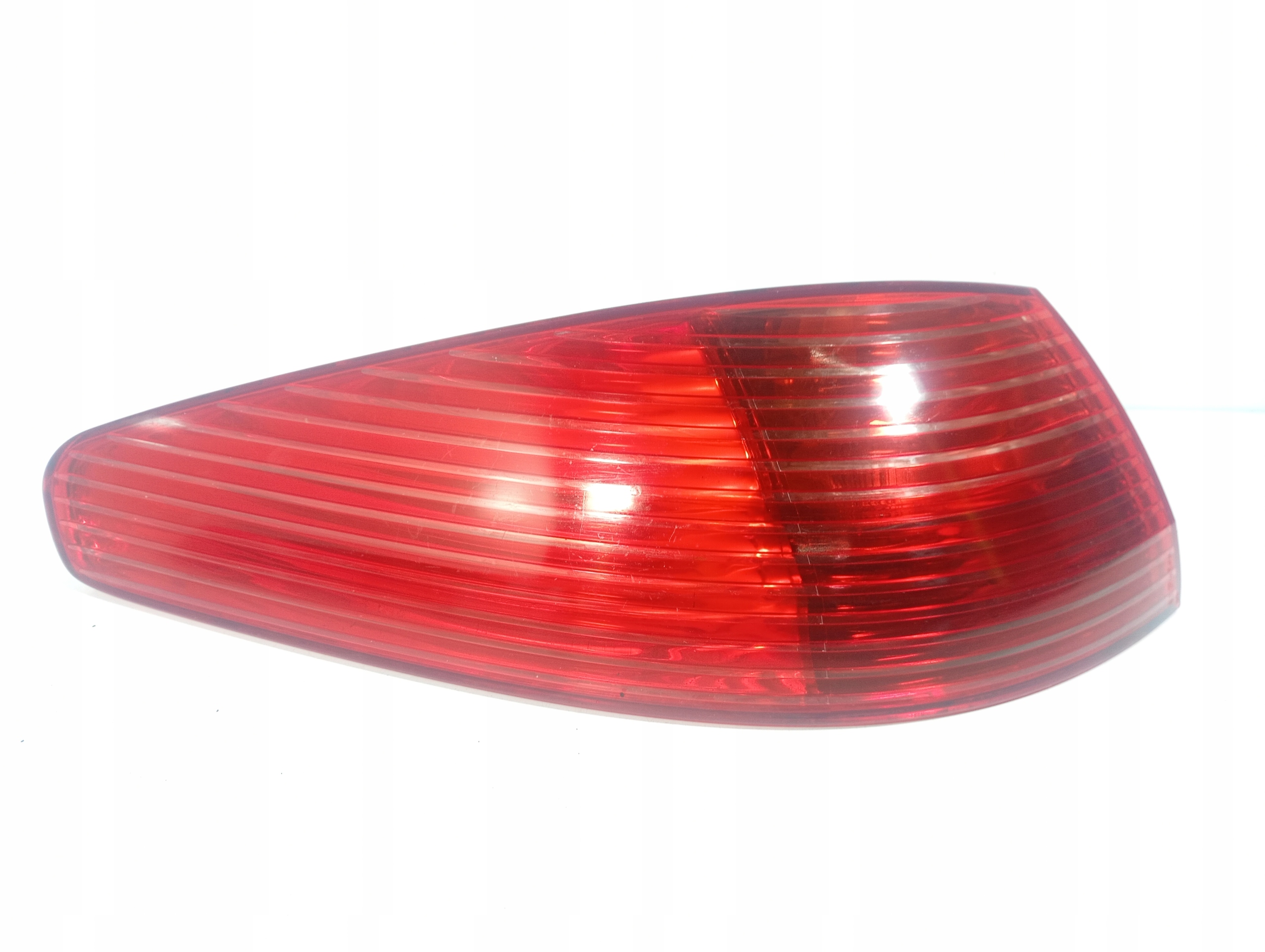 Peugeot 607 99-10 light left rear rear part