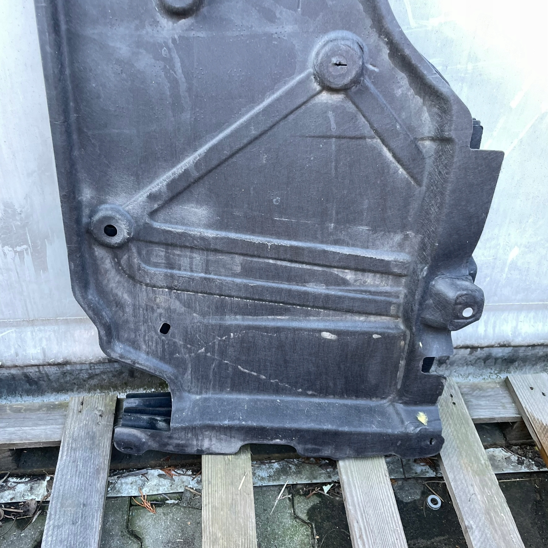 RENAULT CAPTUR II BLENDE ABDECKUNG UNTERE ABDECKUNG 748A25334R