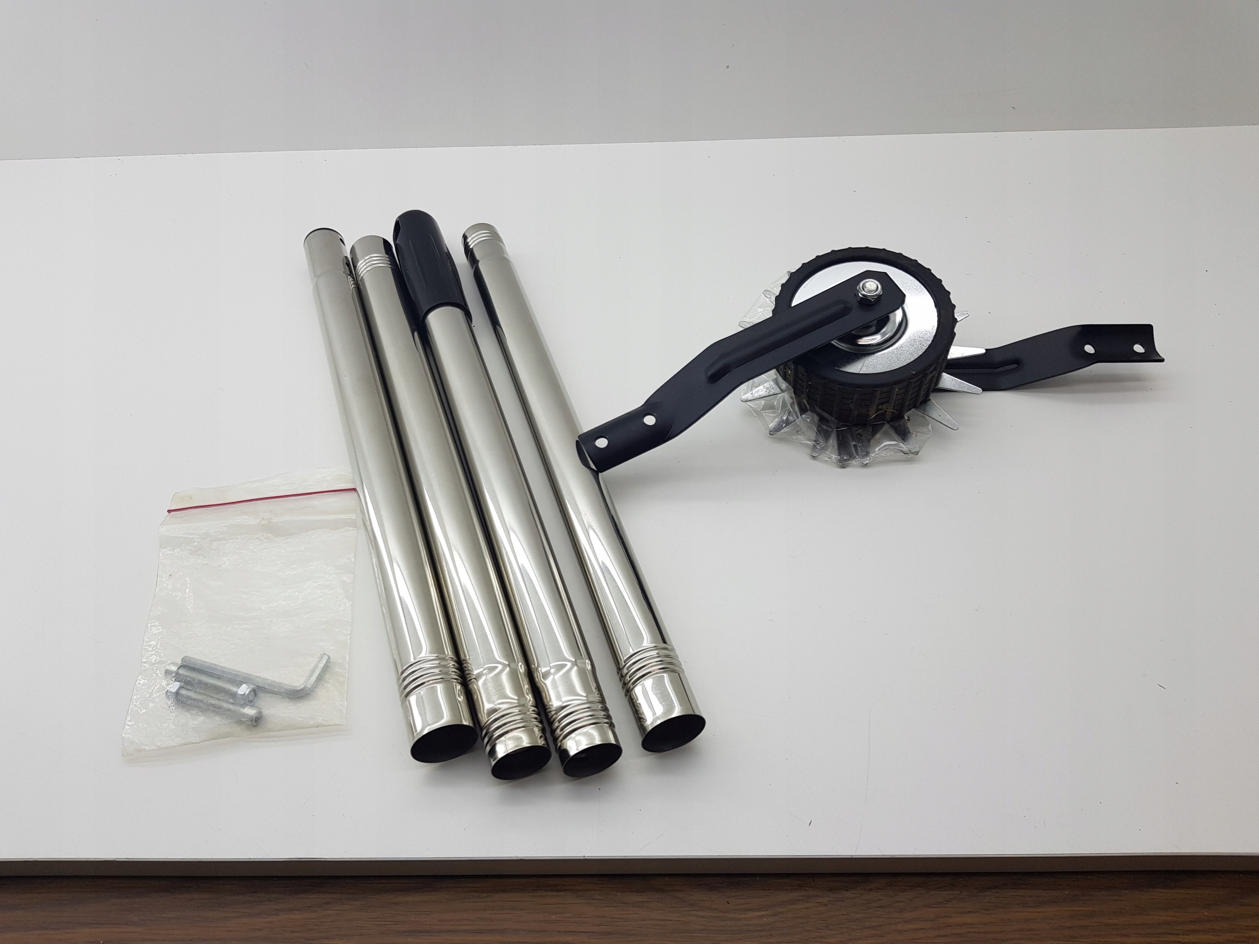 OBCINAK KRAWĘDZI TRAWNIKA KRAWĘDZIARKA PRZECINARKA 148CM NOŻYCE DO TRAWNIKA Marka bez marki