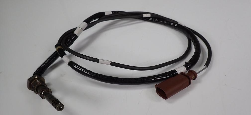 CZUJNIK TEMPERATURY SPALIN 4L0906088H AUDI Q7 V12