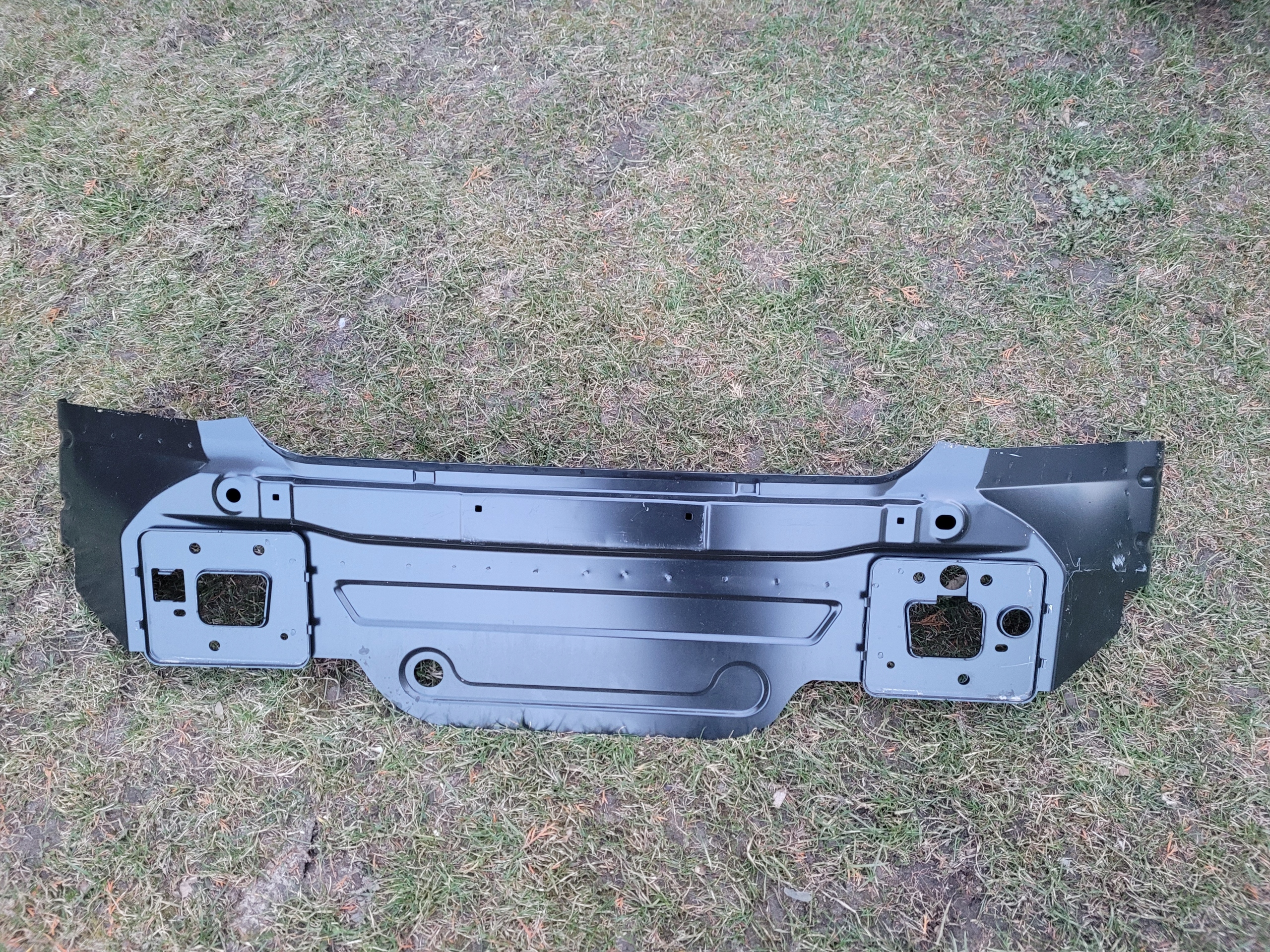 VOLVO S80 07-16r PAS TYLNY 31214722 P-ń