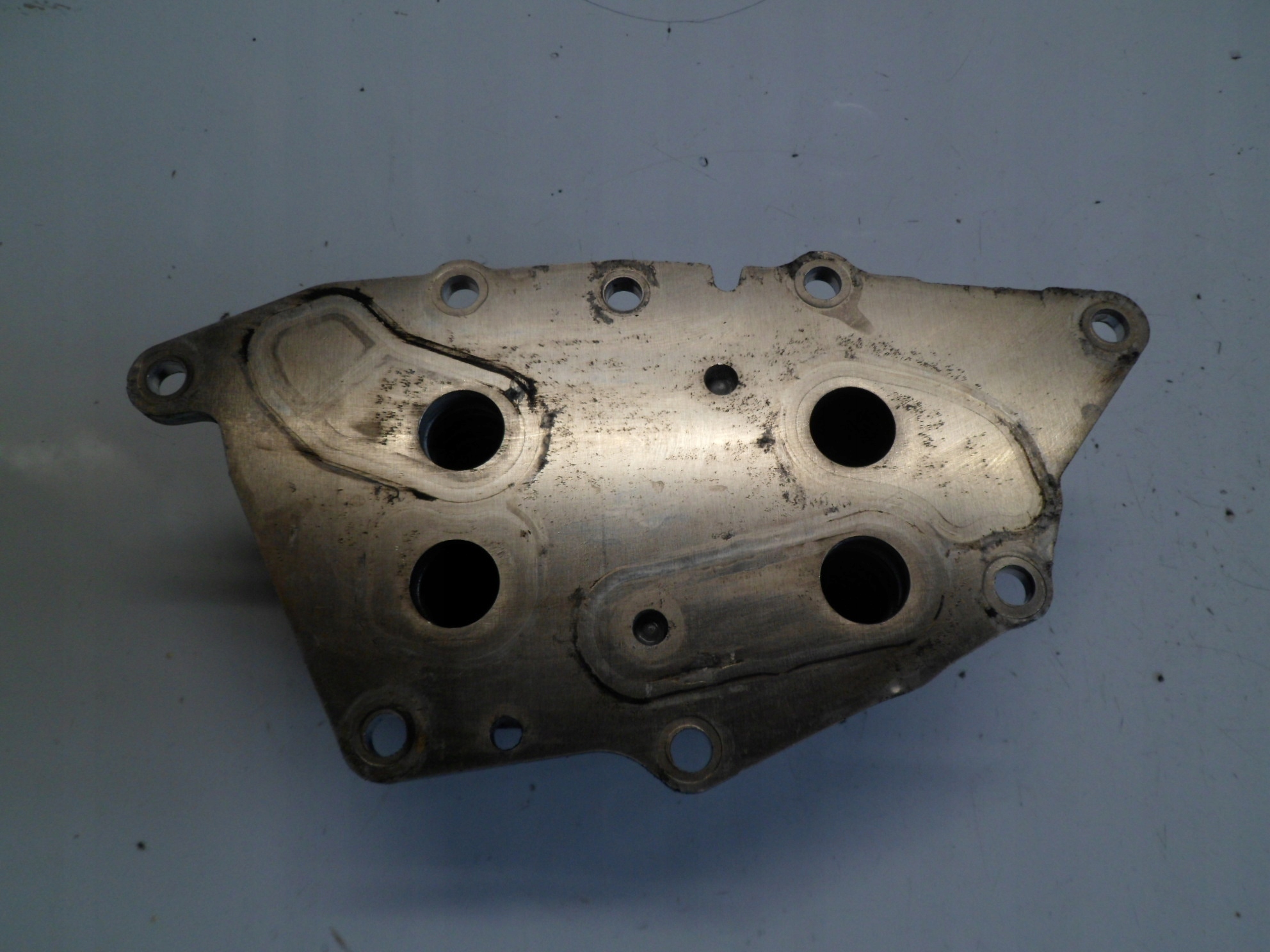 BMW MINI COOPER F55 1.5D radiatore olio 8585236