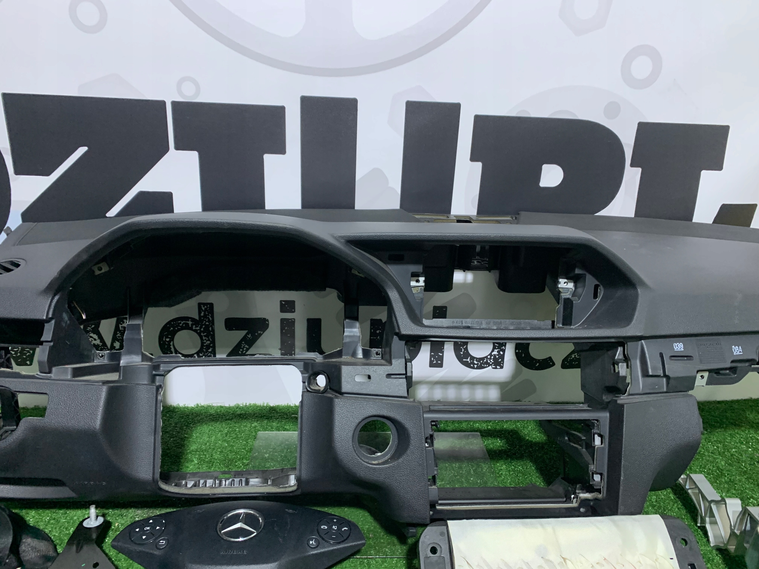complete airbag MERCEDES E KLASA W212 console dashboard original