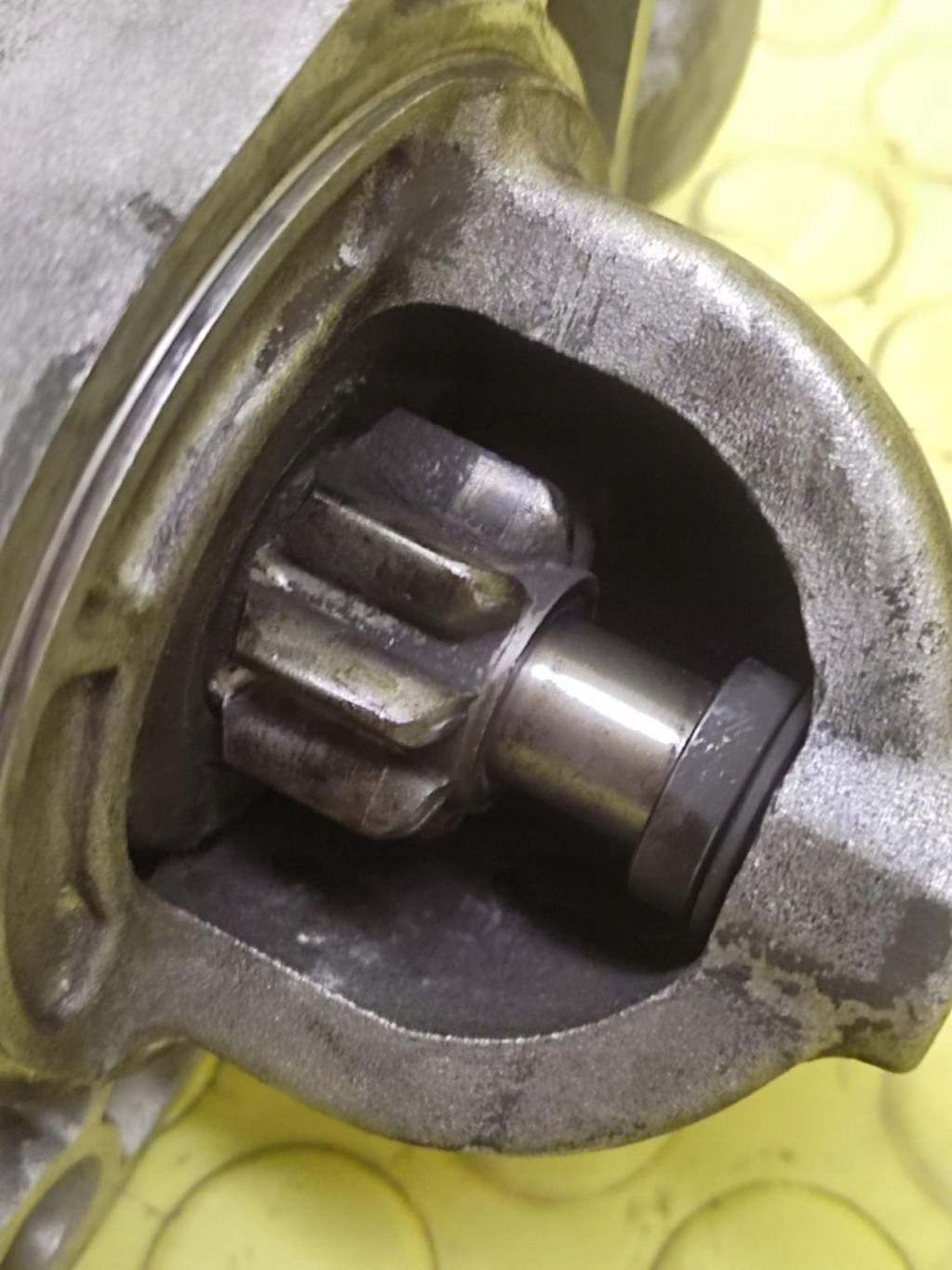 KIA CARENS starter 361002Y100