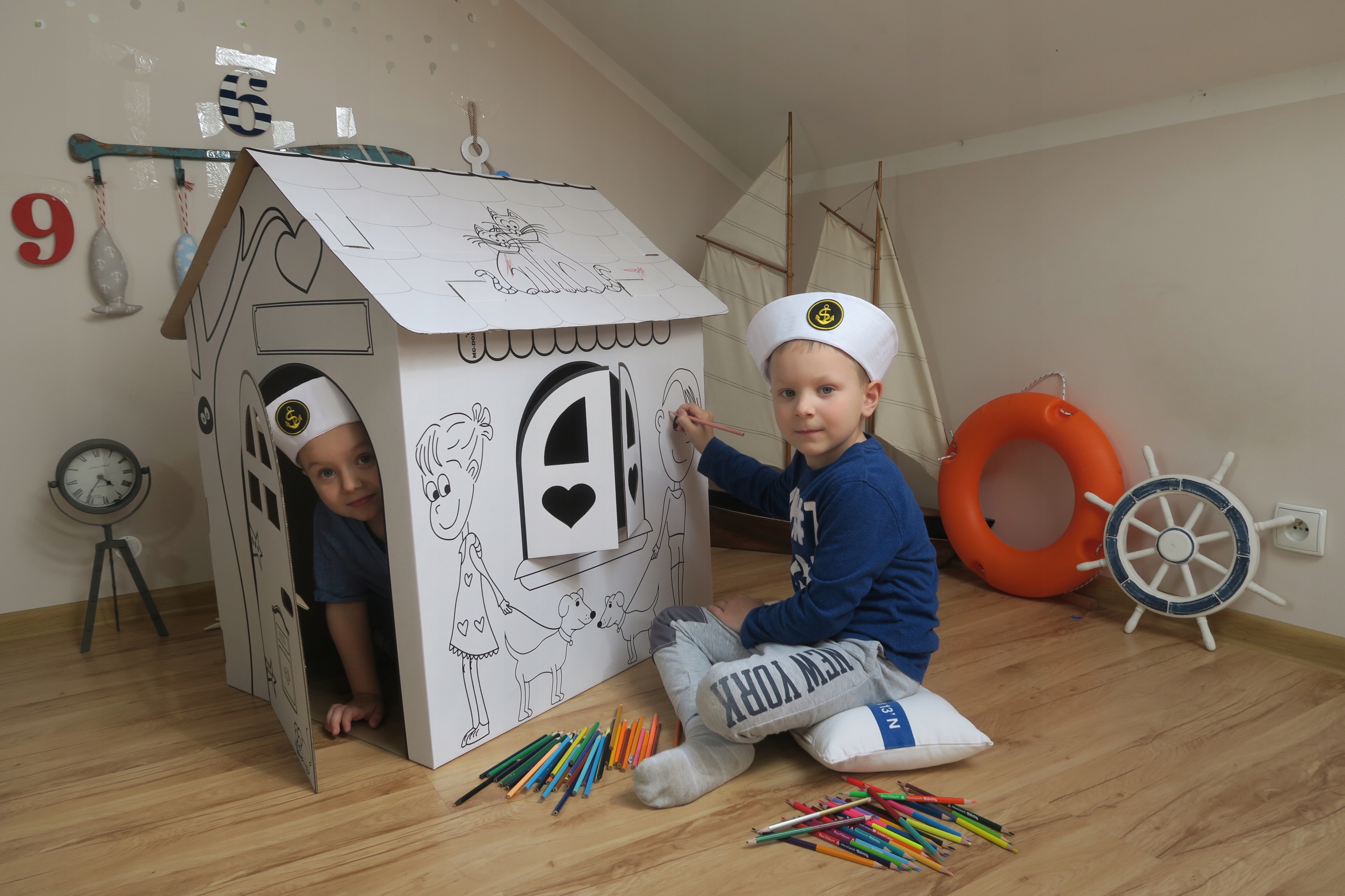 Domek tekturowy do malowania kolorowania z tektury Producent inna