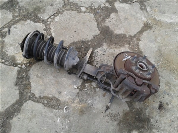 MCPERSON LEWY PRZEDNI PRZOD FREELANDER I 2 0 D Manufacturer other