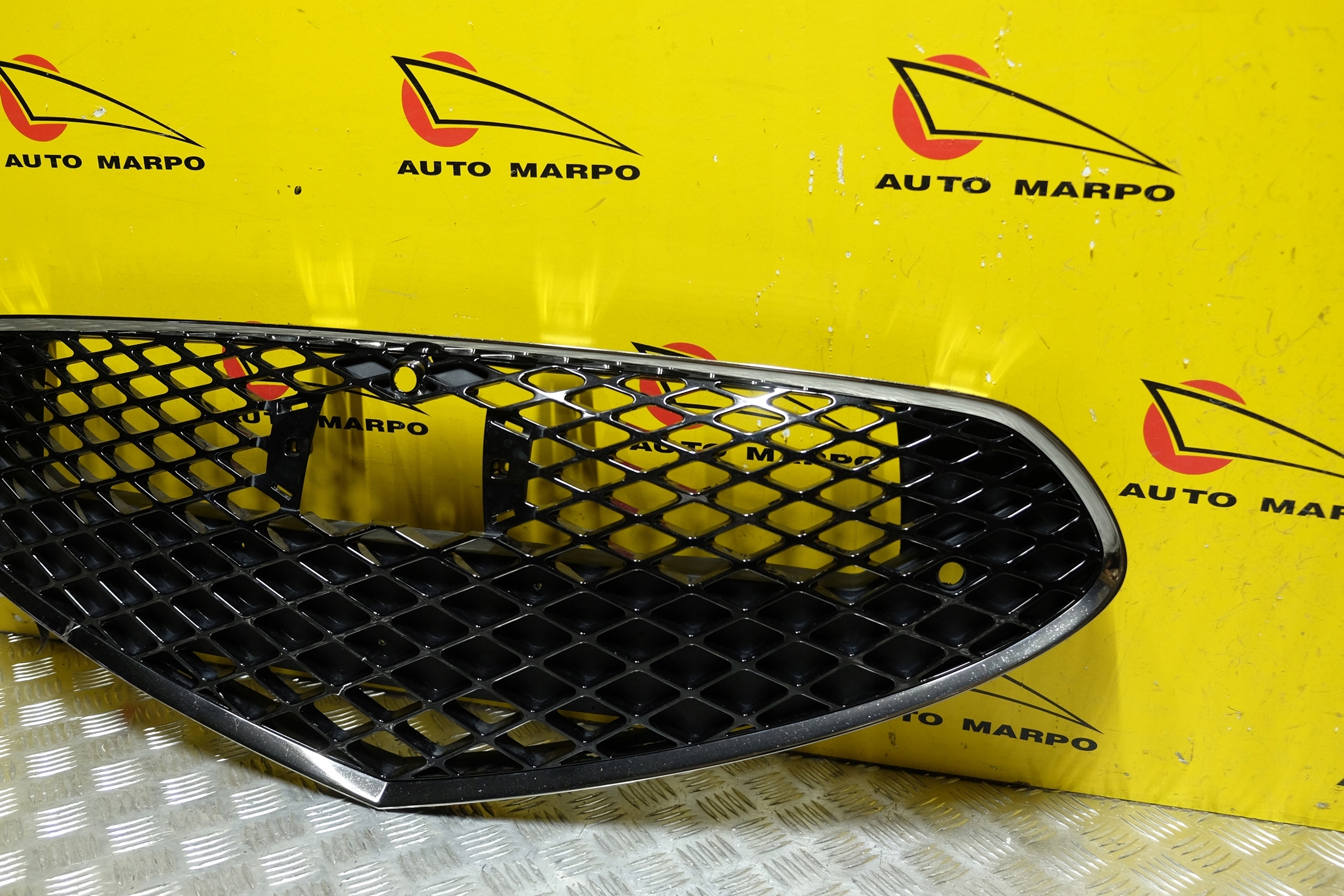 HYUNDAI GENESIS G70 2022 23 GRILL ATRAPA CHROM USA Producent części Hyundai OE