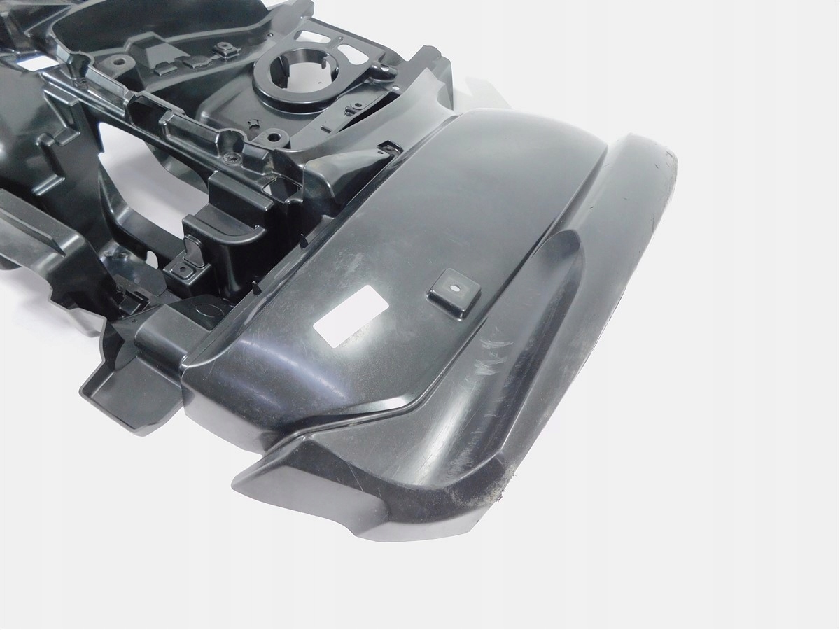 PLASTIK TYŁ OWIEWKA YAMAHA YFM 550 700 GRIZZLY 3B4W216B4000 Numer katalogowy części 0000030003033