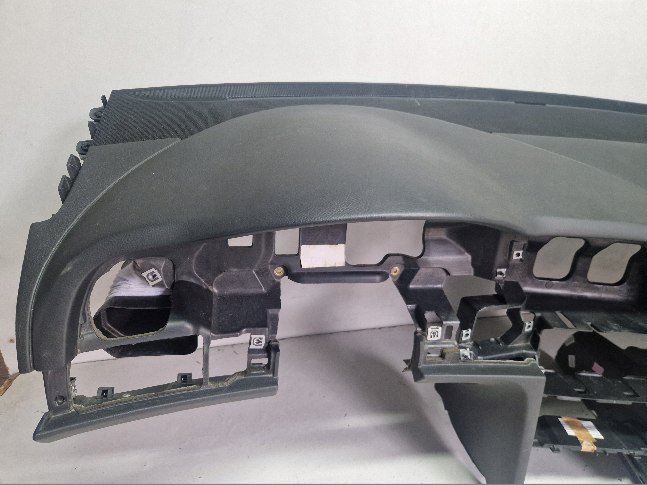 AUDI A6 C6 A6C6 dashboard console cockpit
