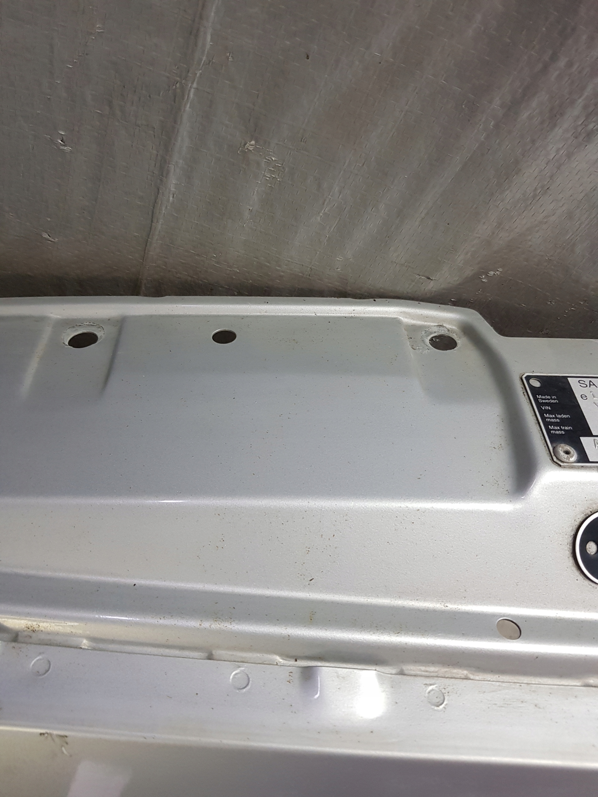 fender SAAB 95 left front SREBRNY