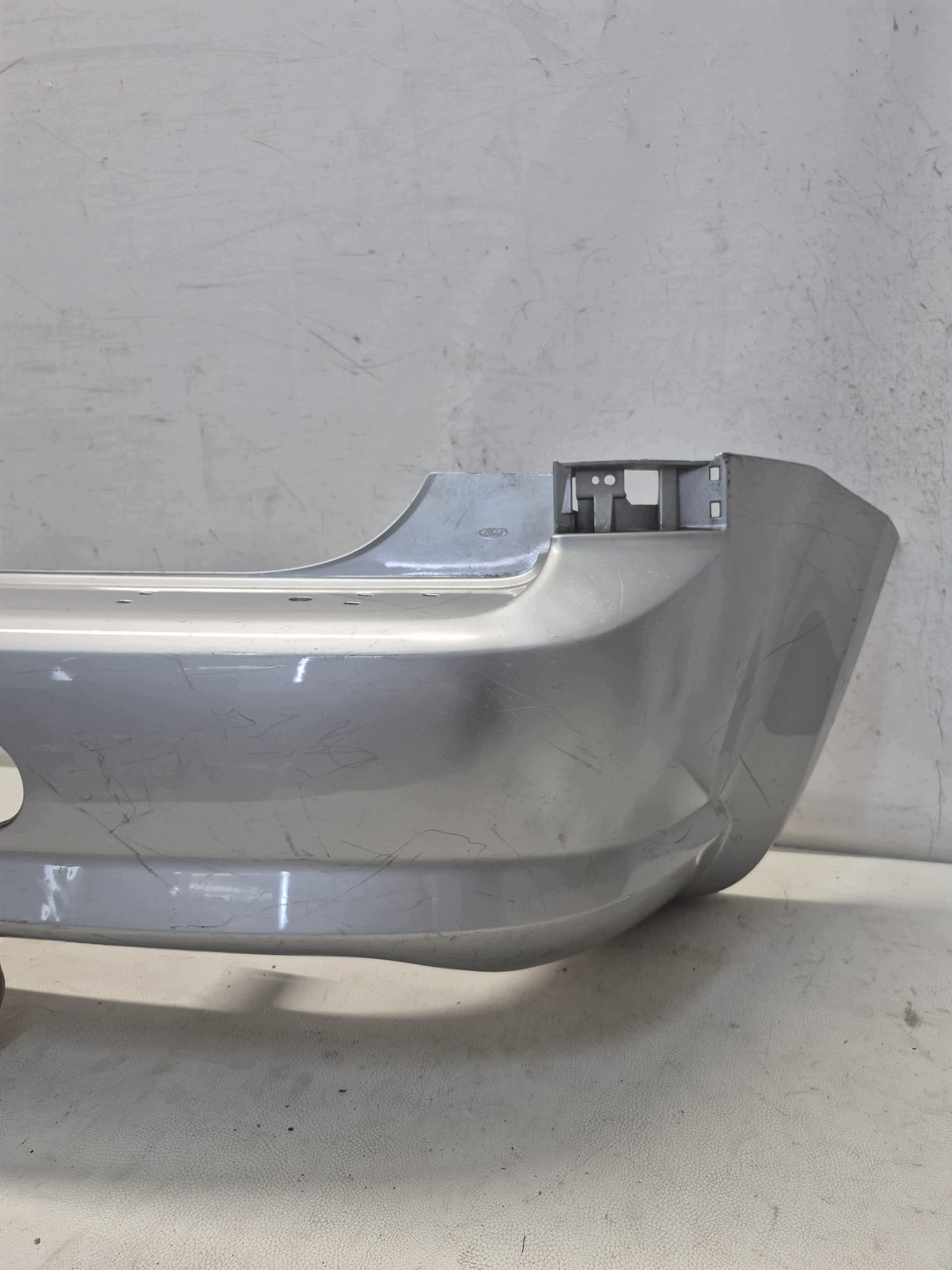 FORD C-MAX e 1 MK1 LIFT 06-10 Paraurti posteriore posteriore