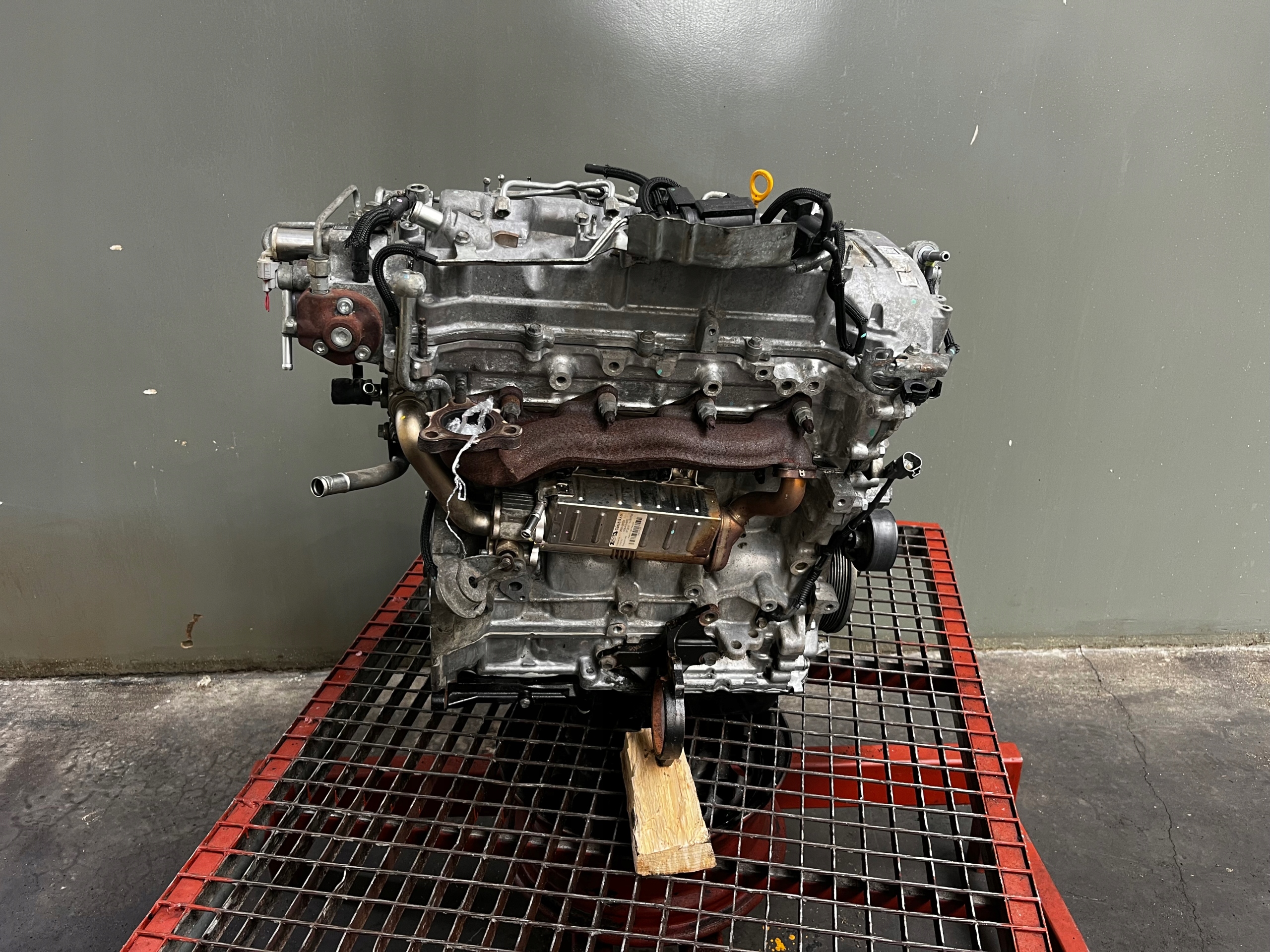 engine DIESEL- pillar TOYOTA AVENSIS T27 2.0 D4D 1AD