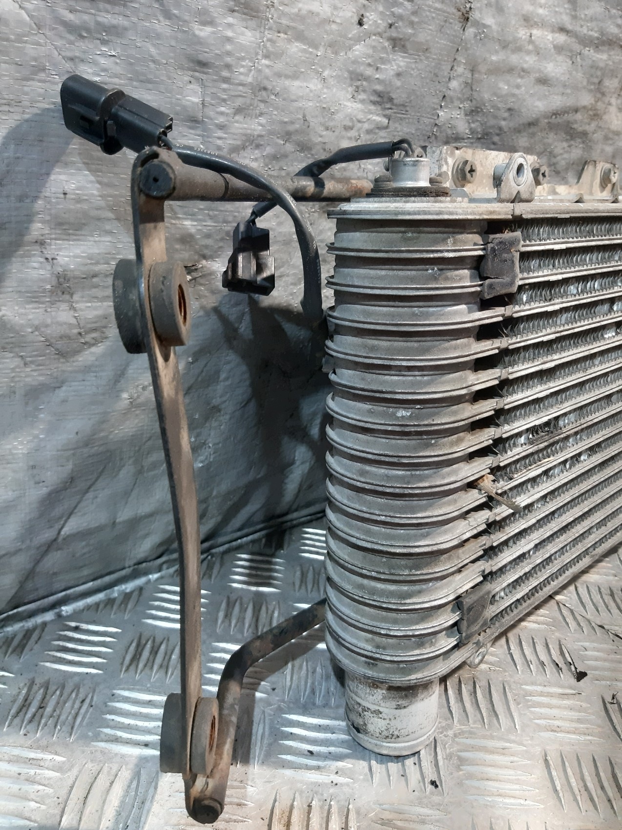 intercooler chladič HYUNDAI GALLOPER 2,5 D ventilátor HR140200A