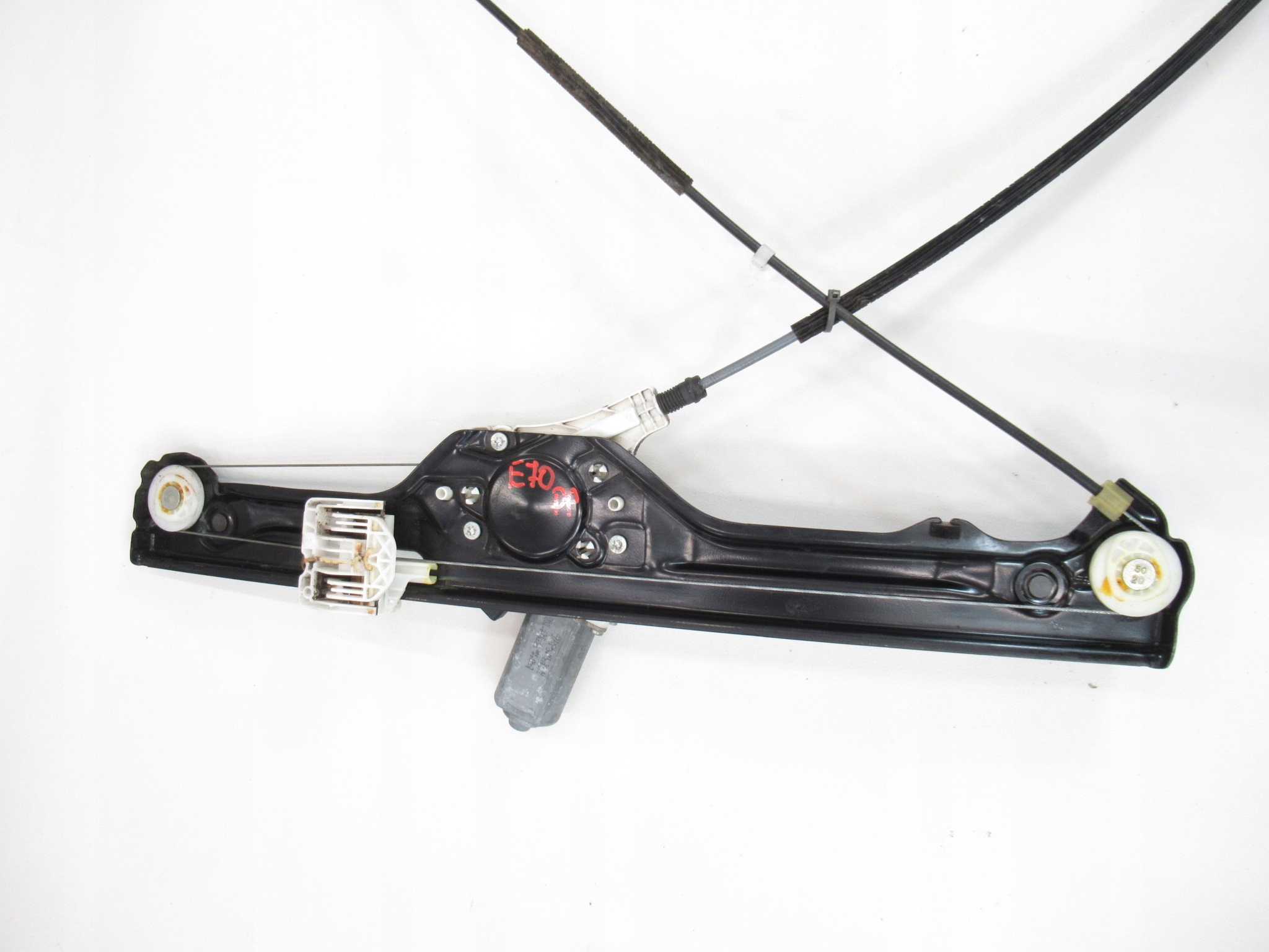 window regulator BMW e70 X5 right front of the passenger