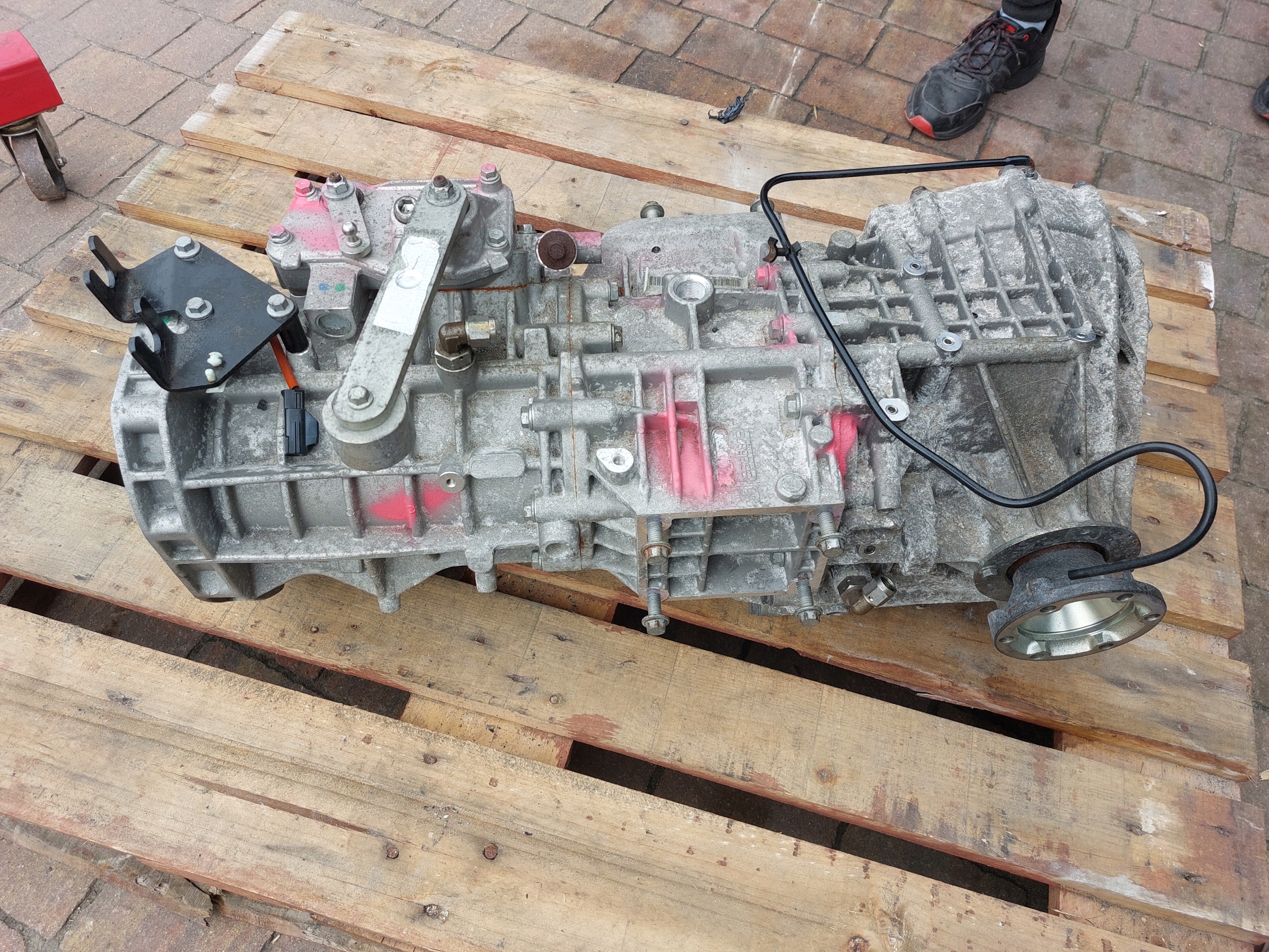Getriebe ASTON MARTIN VANTAGE 4.7 V8 17r 6G33-7002-AL