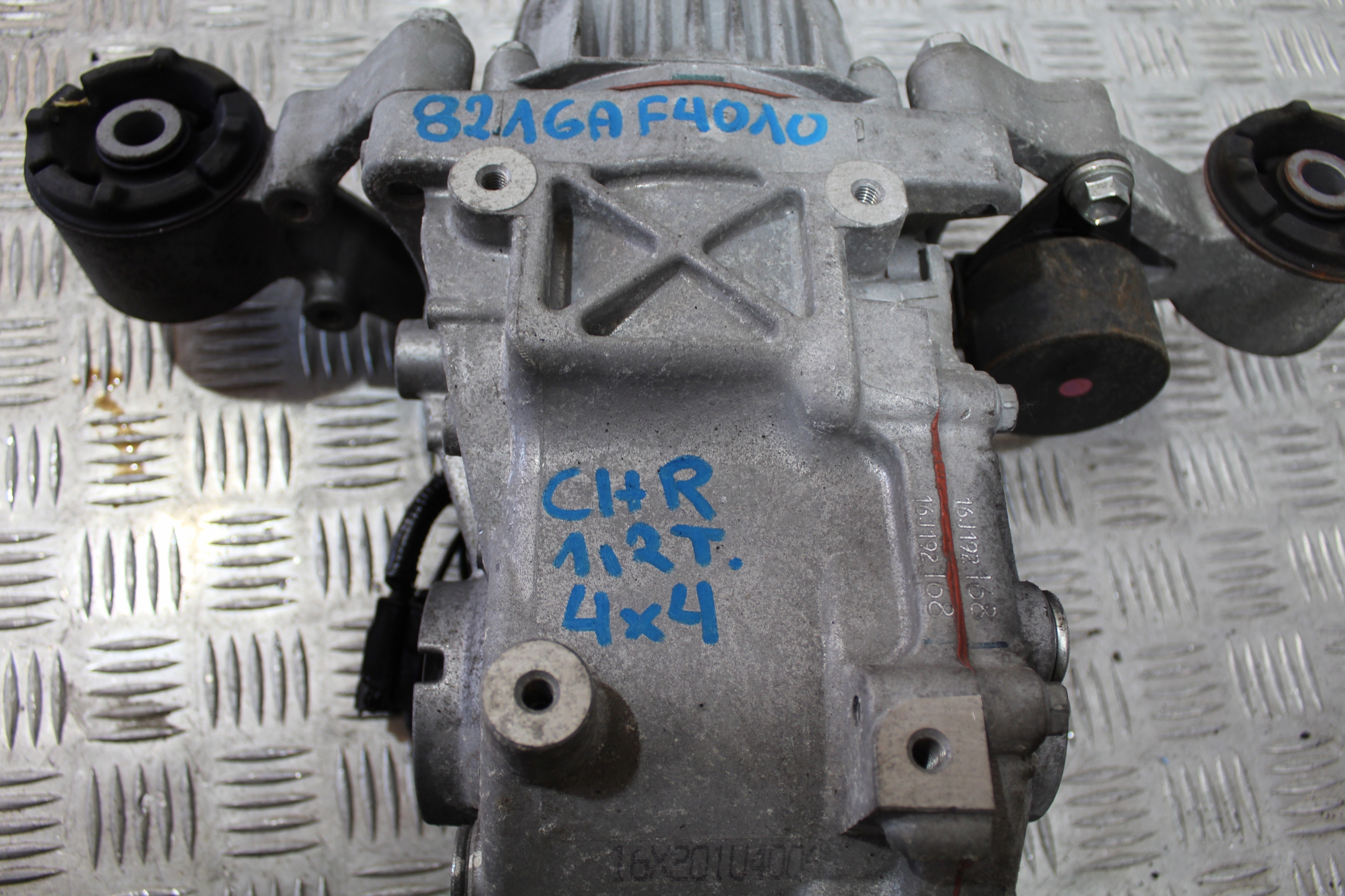 differential diff rear part TOYOTA CHR C-HR 8216AF4010