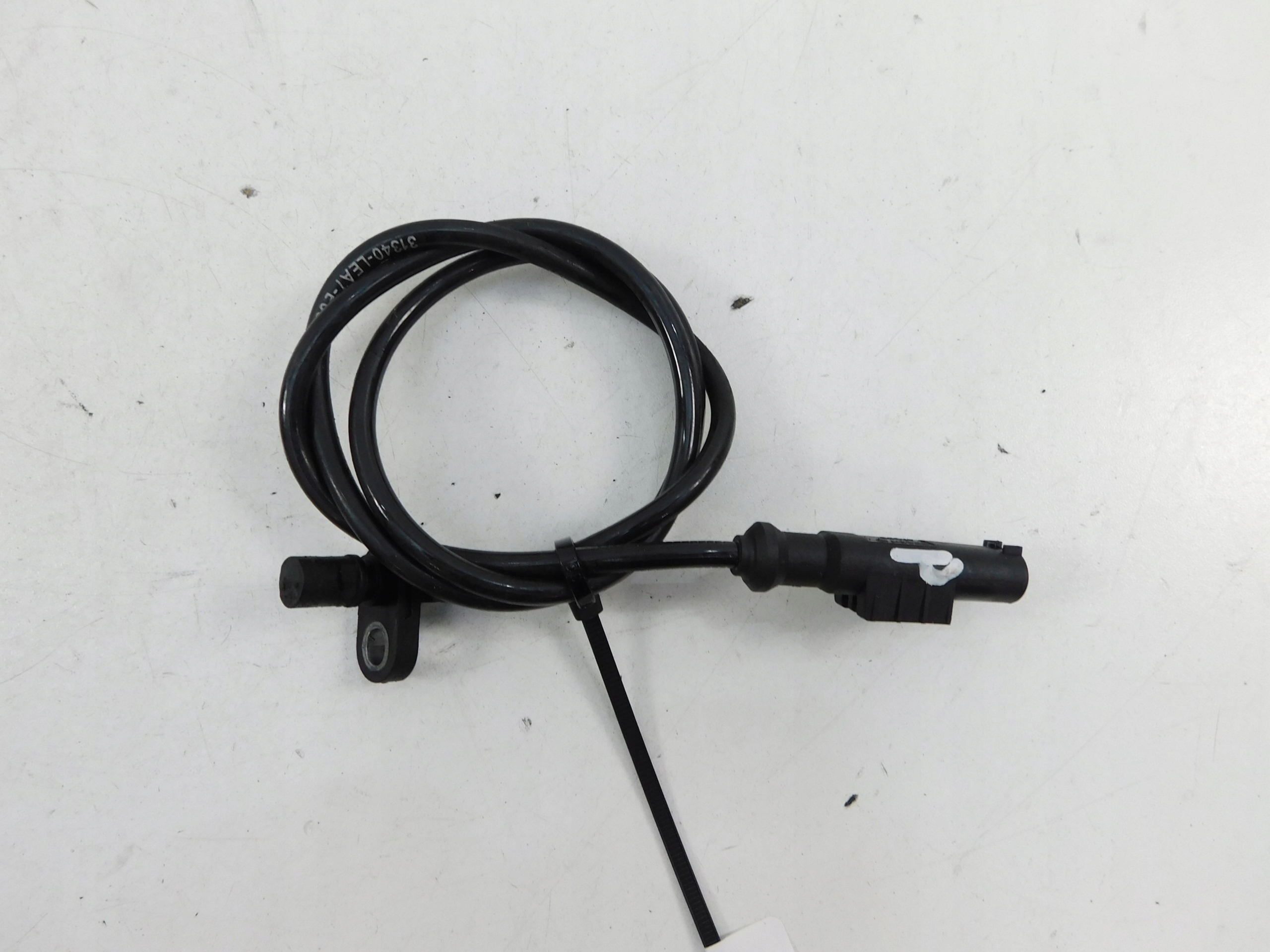 KYMCO AK 550 19R. CZUJNIK ABS PRZÓD