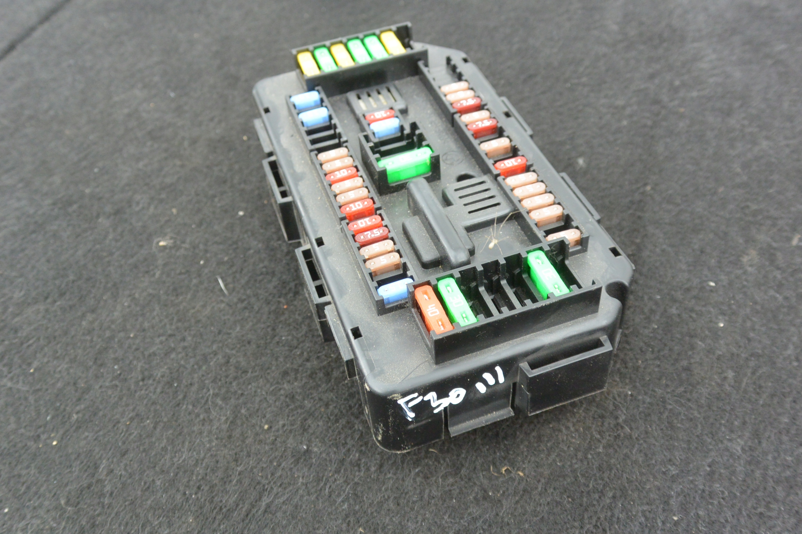 Module Module fusibles BSI BMW 3-SERIA F30 330E LCI