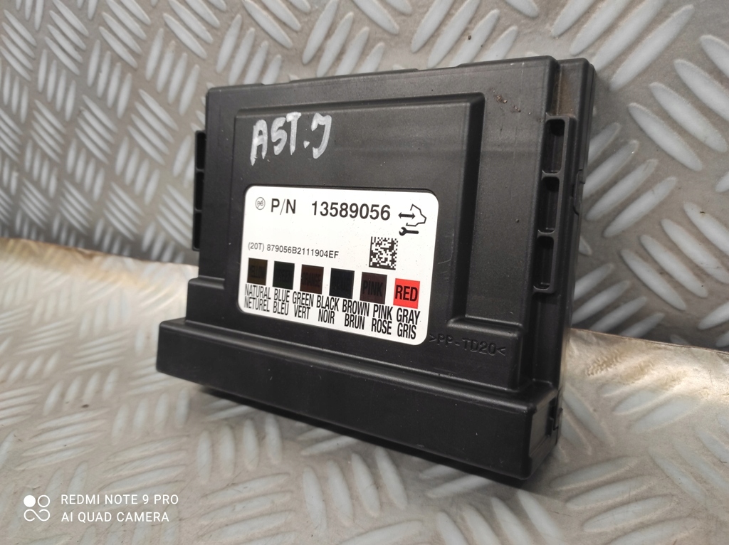 module control unit KOMFORTU OPEL ASTRA IV J 13589056