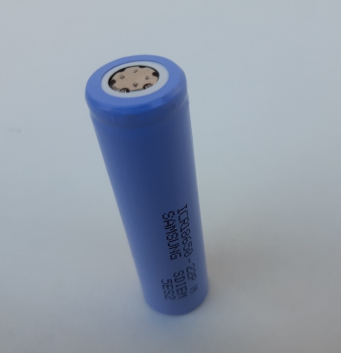 Batterie EXTERNE 2200 Mah - 9,50 € - Pas Cher ! - 2200 MAh