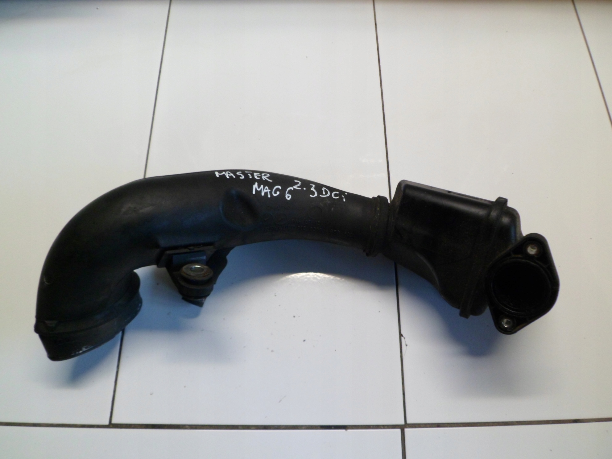 RENAULT MASTER III 2.3DCI pipe of the intercooler 8200858600D
